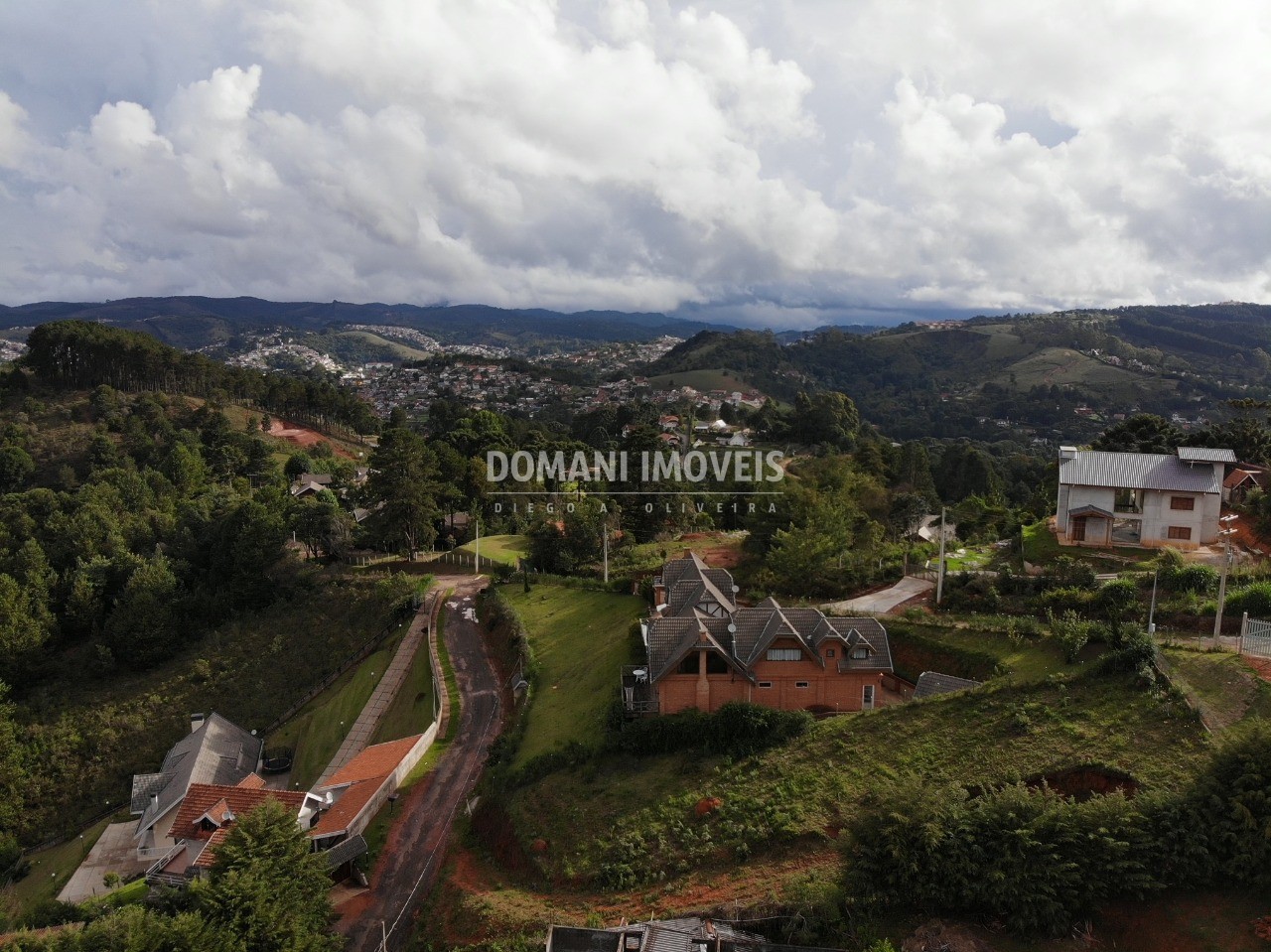 Terreno residencial em campos do jordão - sp, região do vale