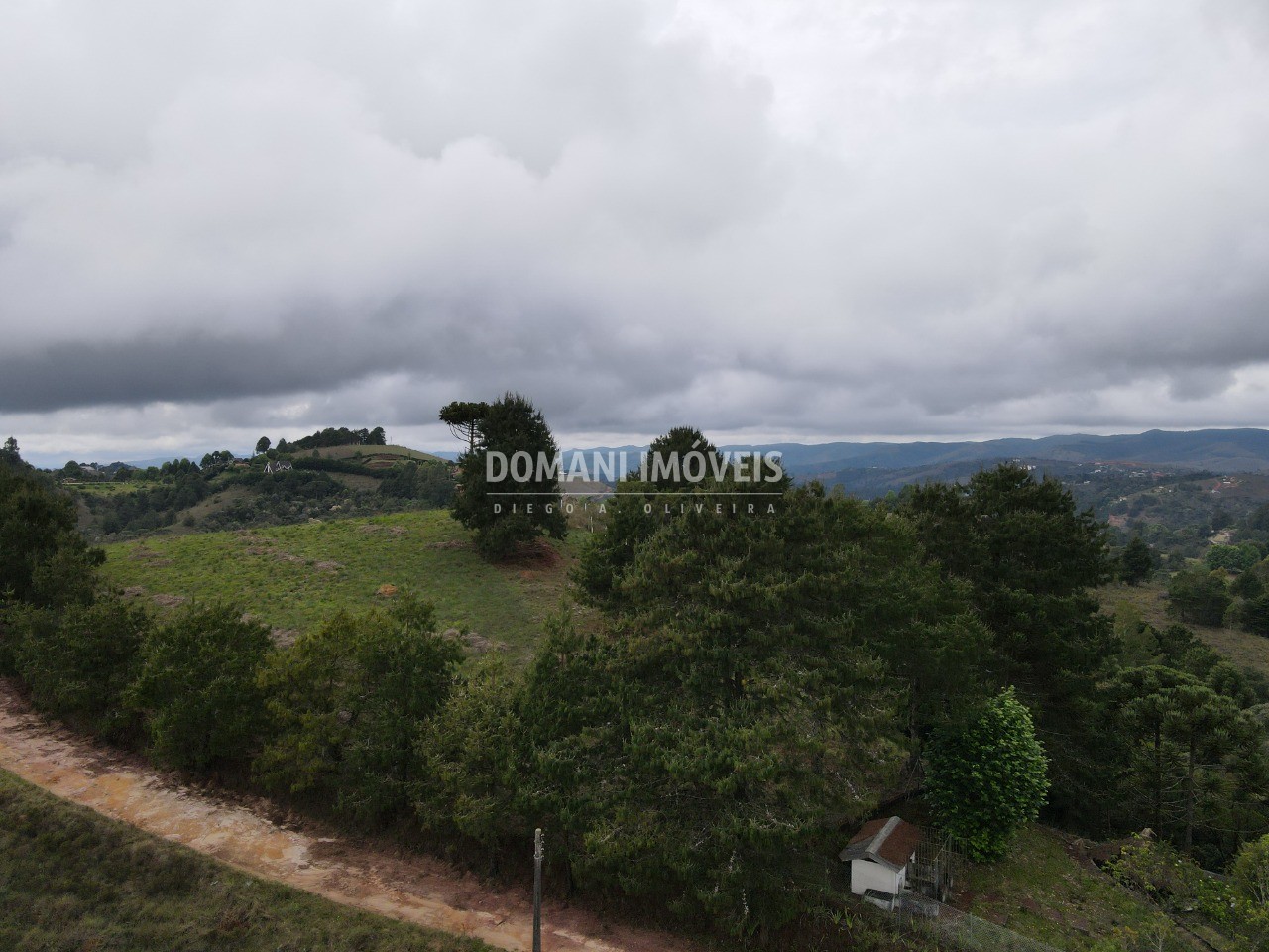 Terreno à venda, 1800m² - Foto 7