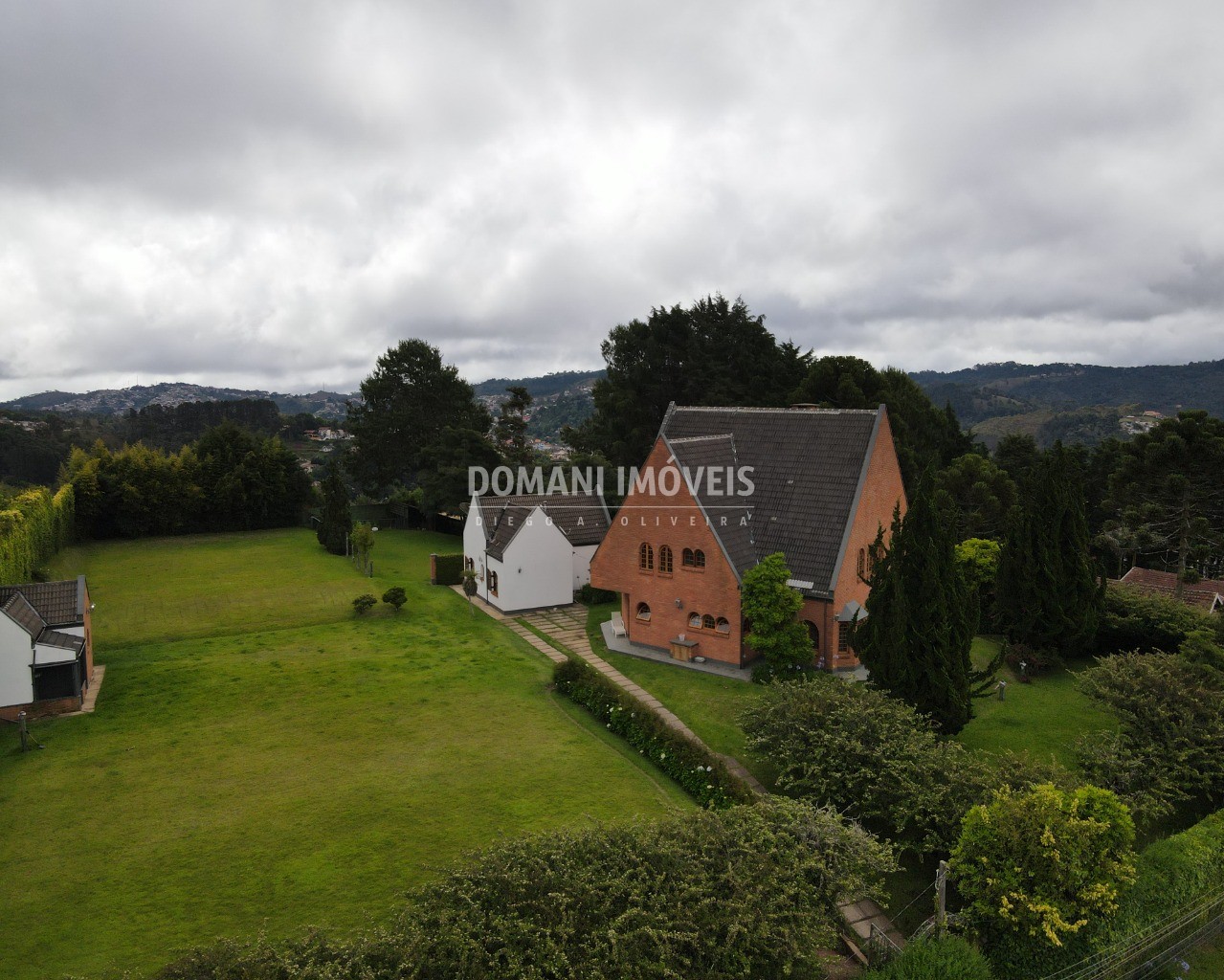 Casa à venda e aluguel com 4 quartos - Foto 49