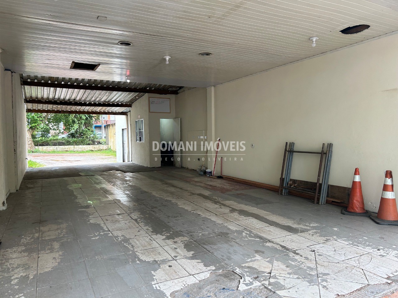 Imóvel Comercial Padrão à venda e aluguel - Foto 3