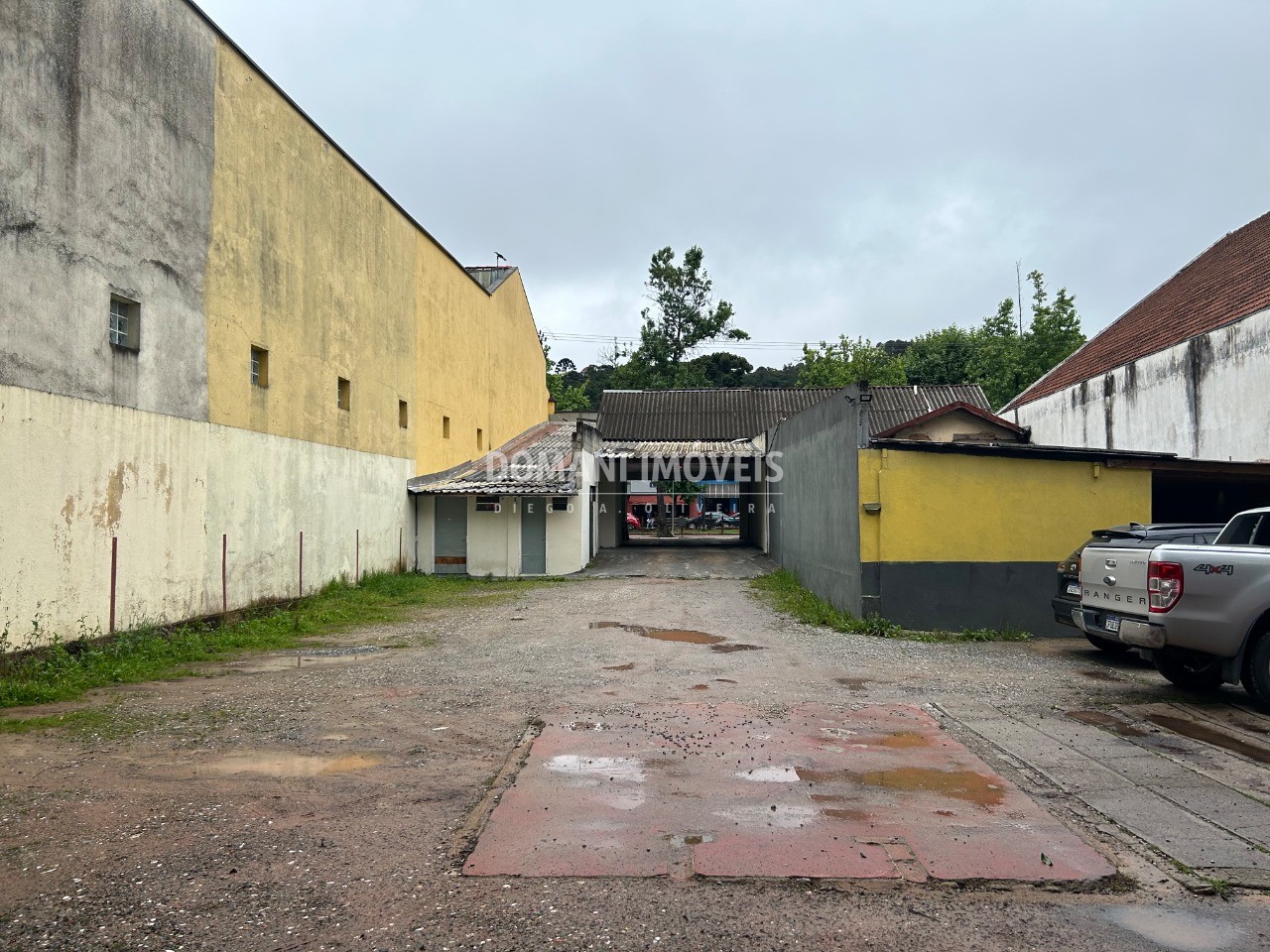 Imóvel Comercial Padrão à venda e aluguel - Foto 2