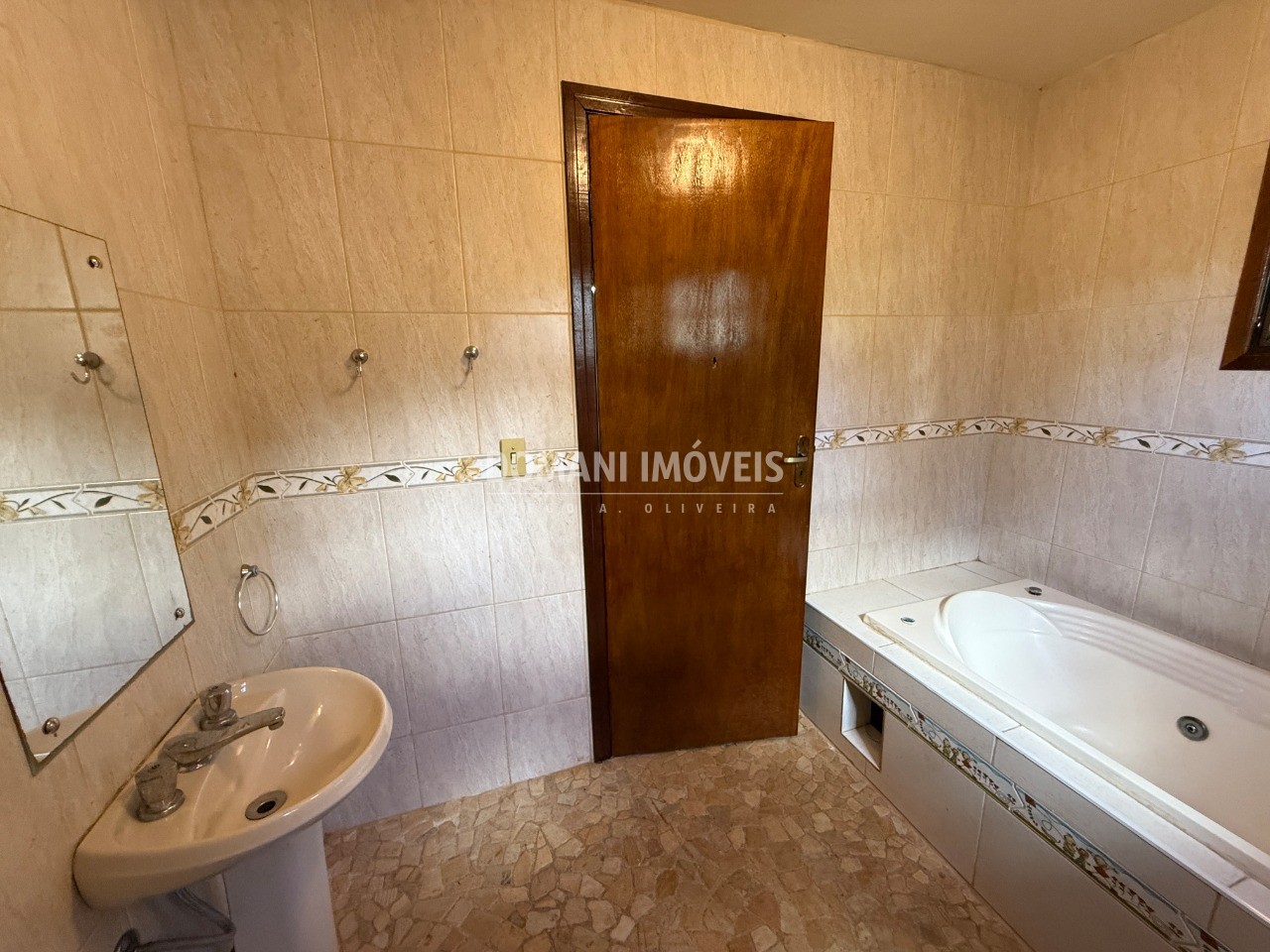 Pousada-Chalé, 14 quartos - Foto 29
