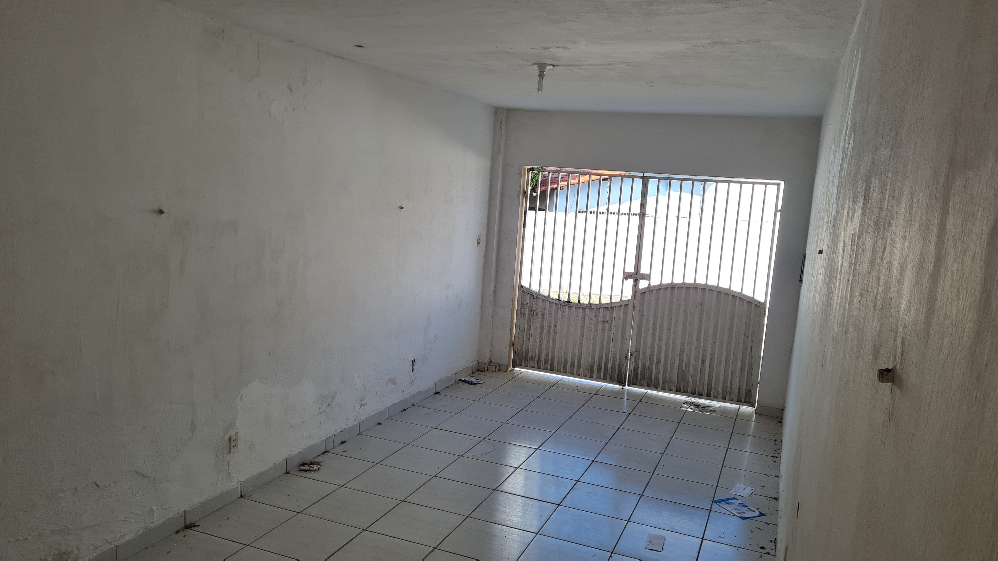 Casa à venda com 4 quartos, 200m² - Foto 9