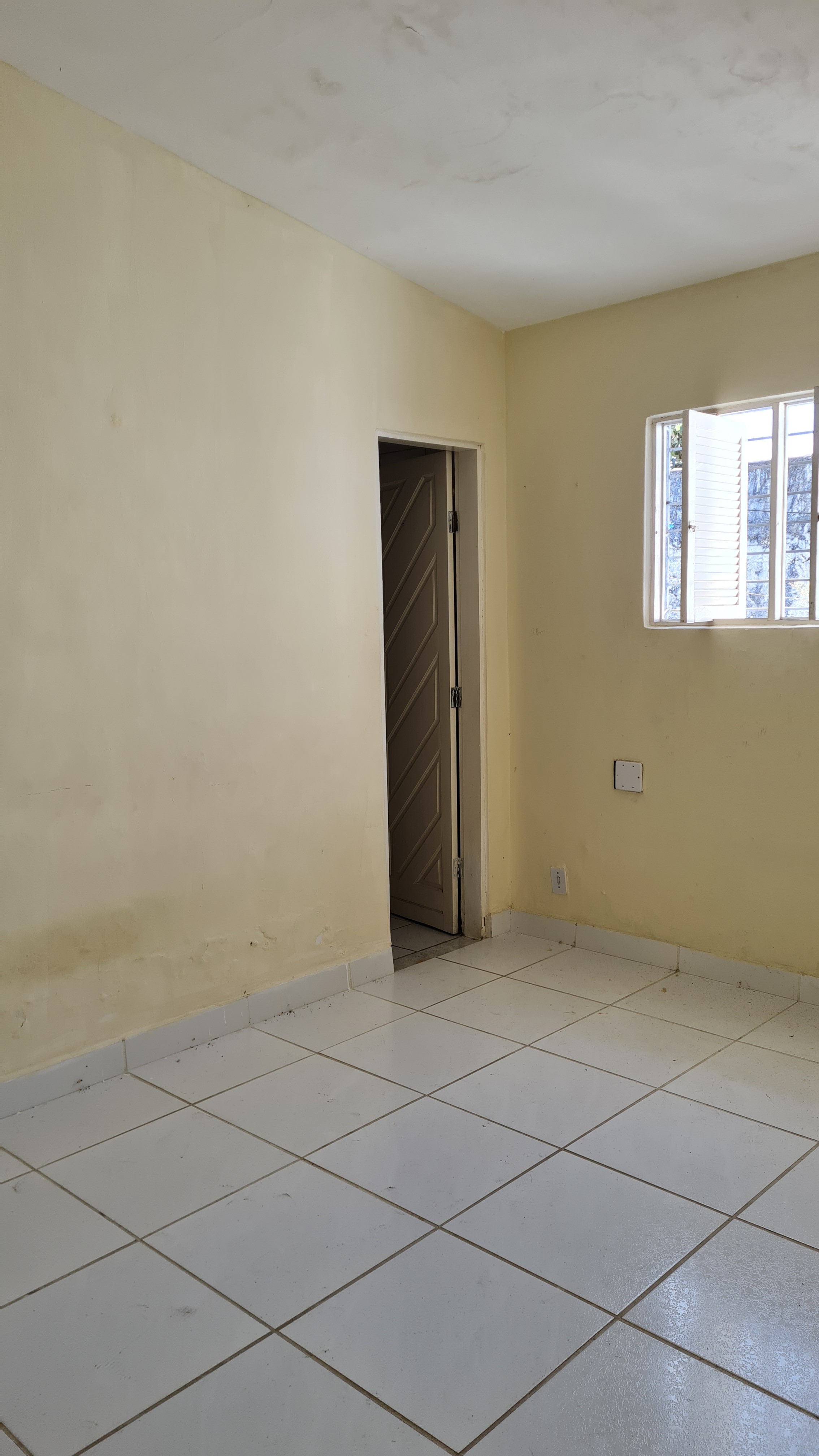 Casa à venda com 4 quartos, 200m² - Foto 13