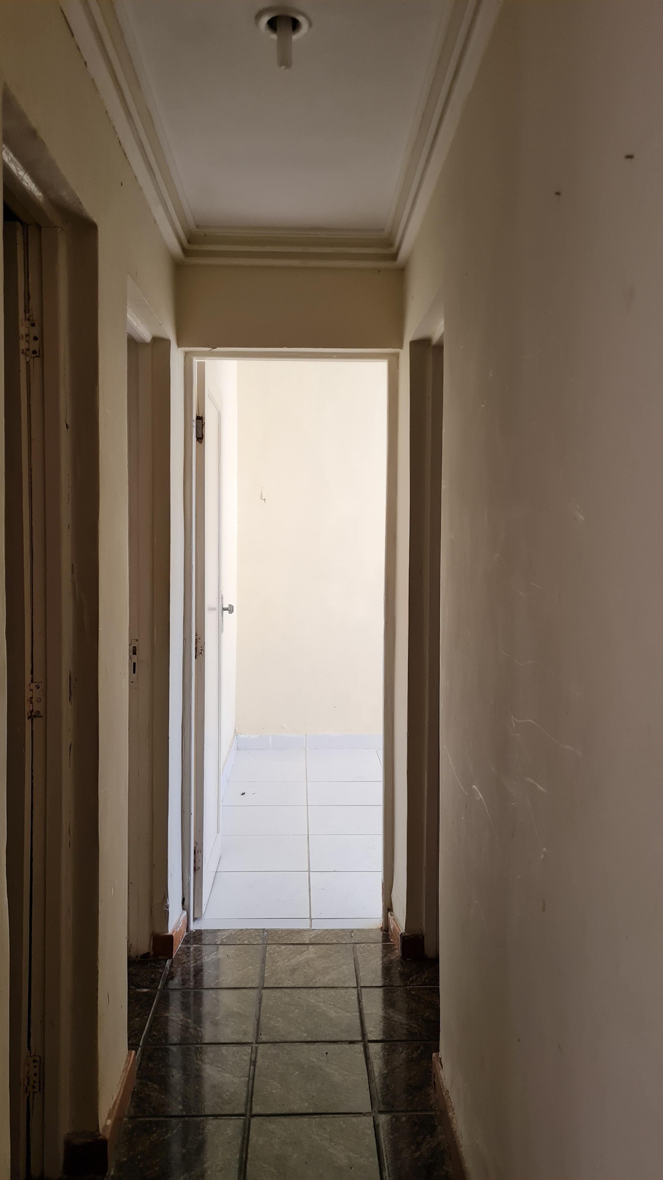 Casa à venda com 4 quartos, 200m² - Foto 10