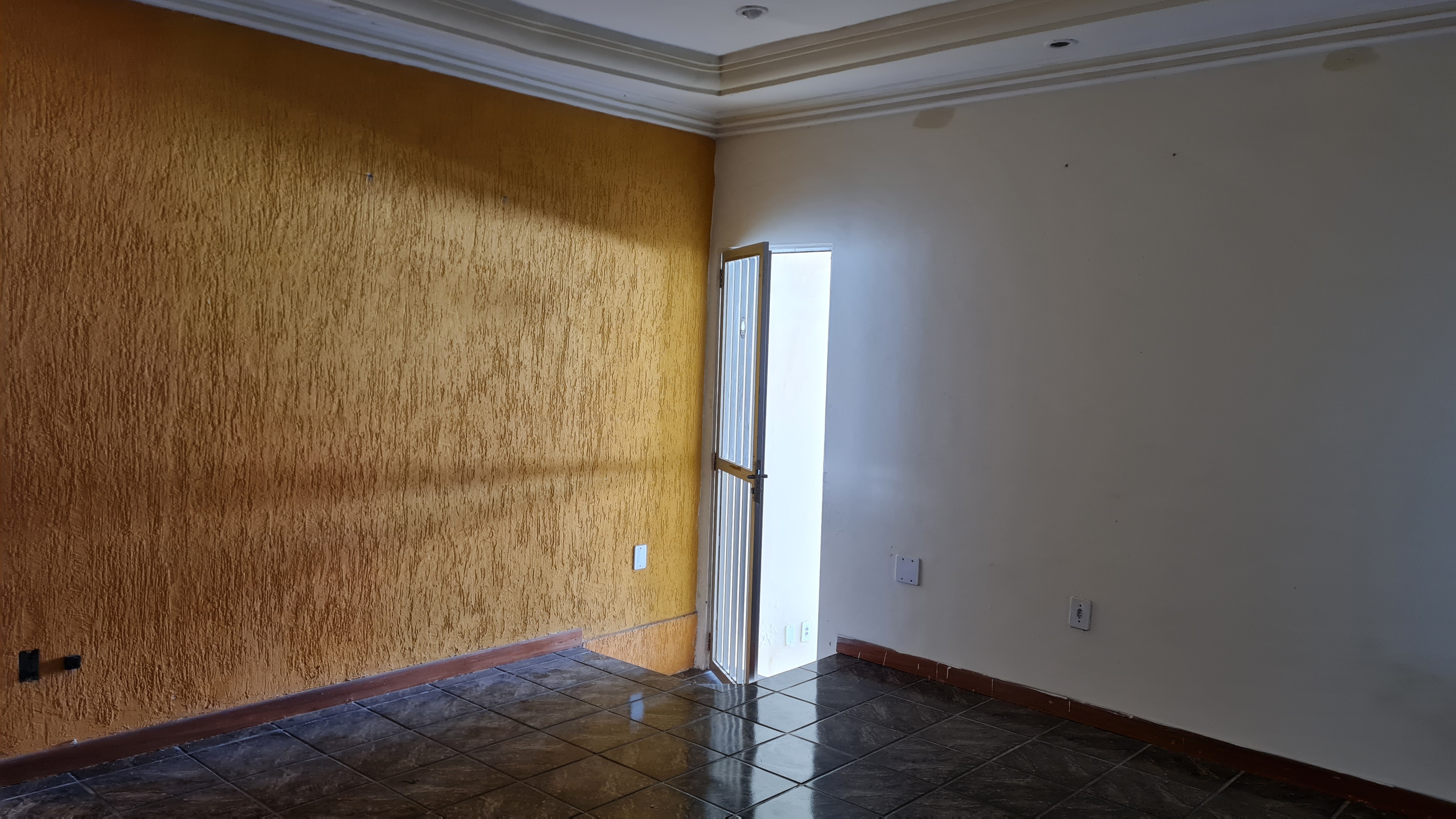 Casa à venda com 4 quartos, 200m² - Foto 7