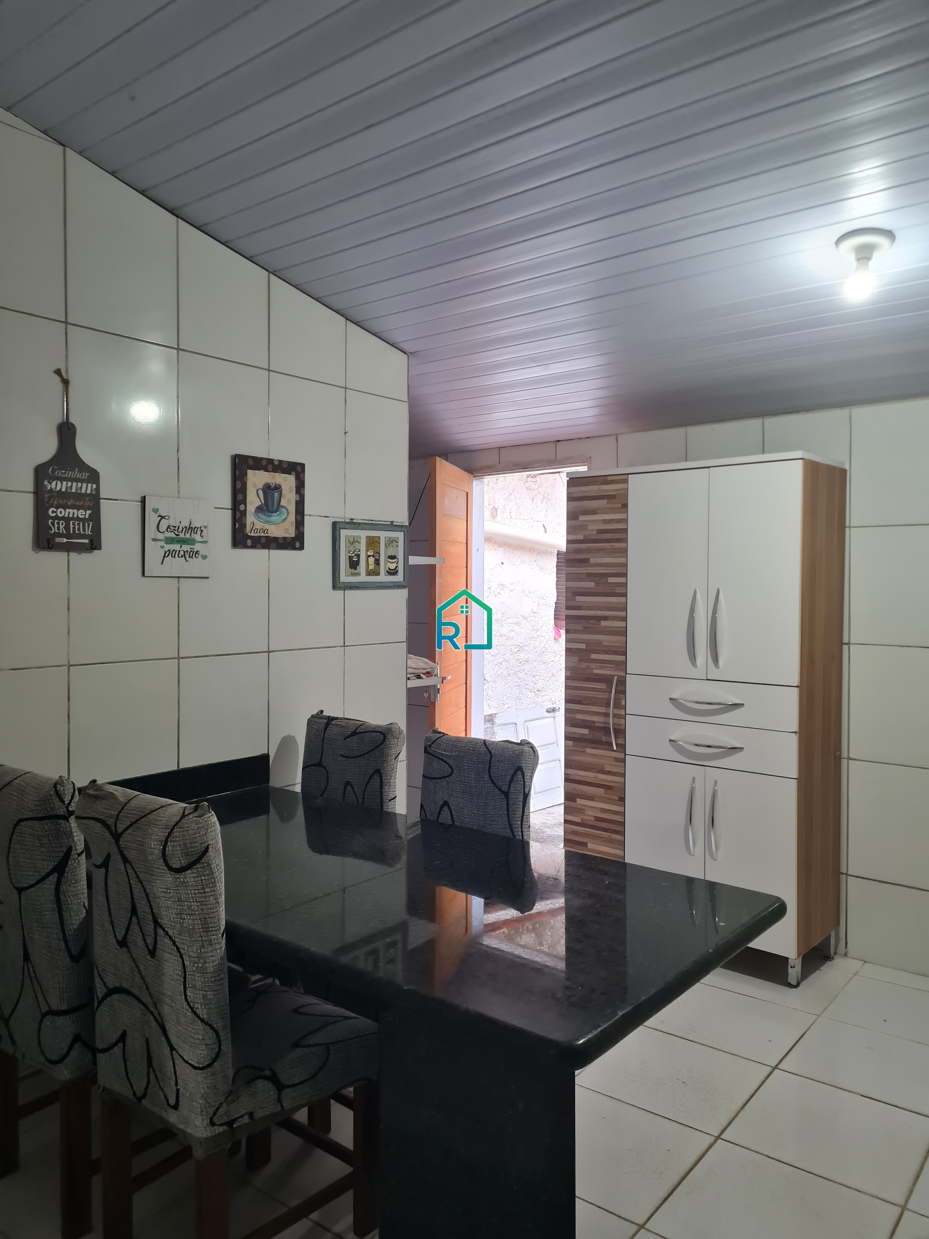 Casa para alugar com 3 quartos, 150m² - Foto 5