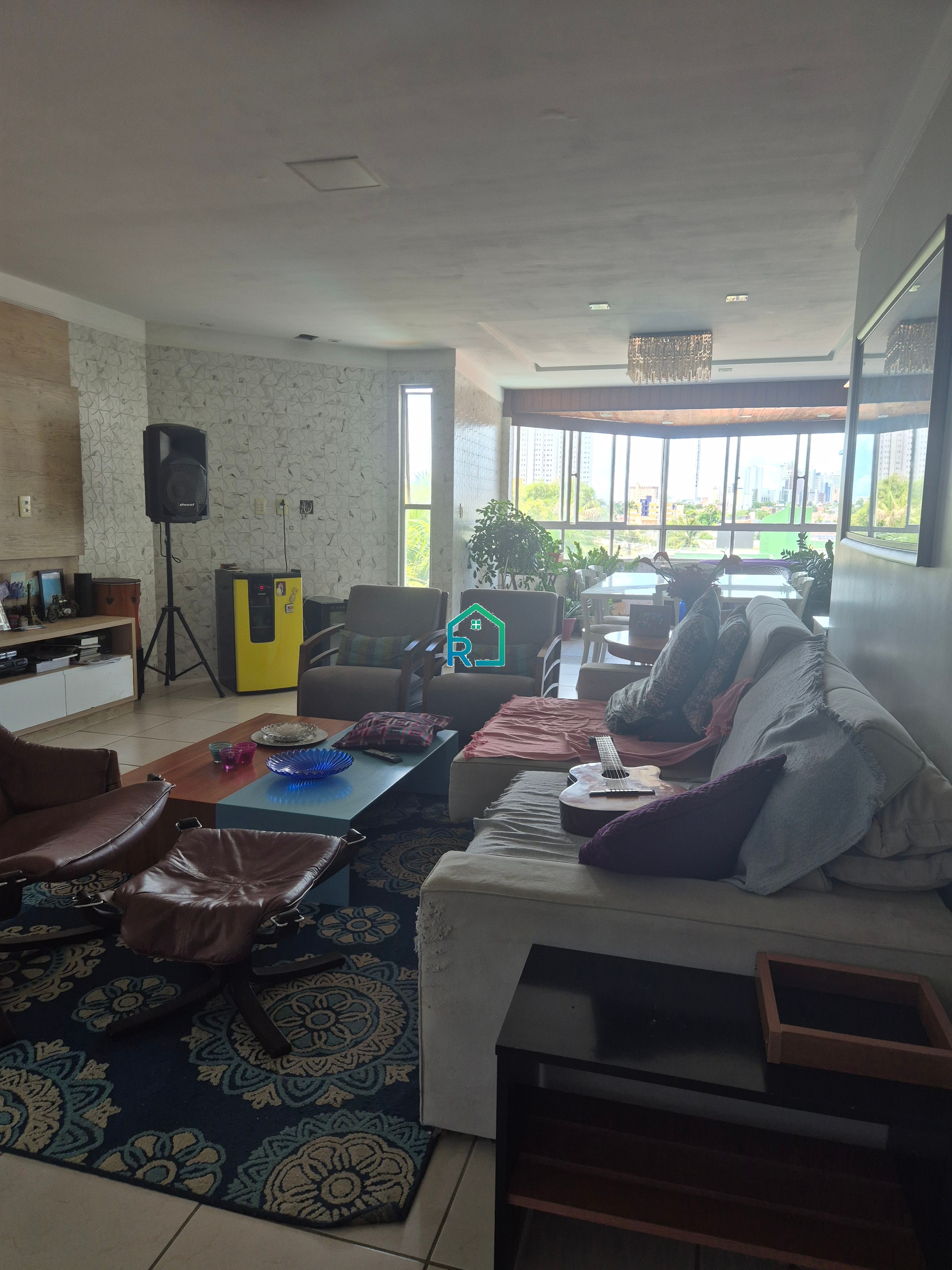 Apartamento, 4 quartos, 203 m² - Foto 1