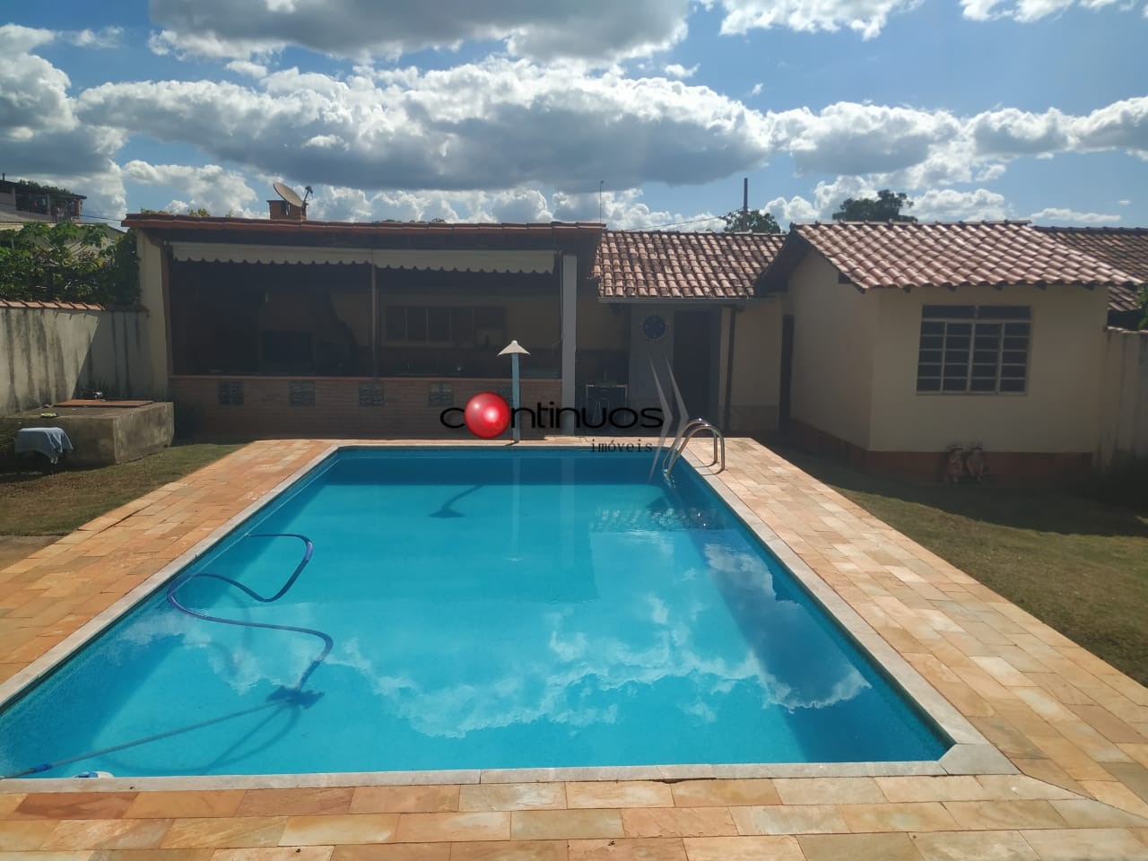 Casa, 4 quartos, 168 m² - Foto 2