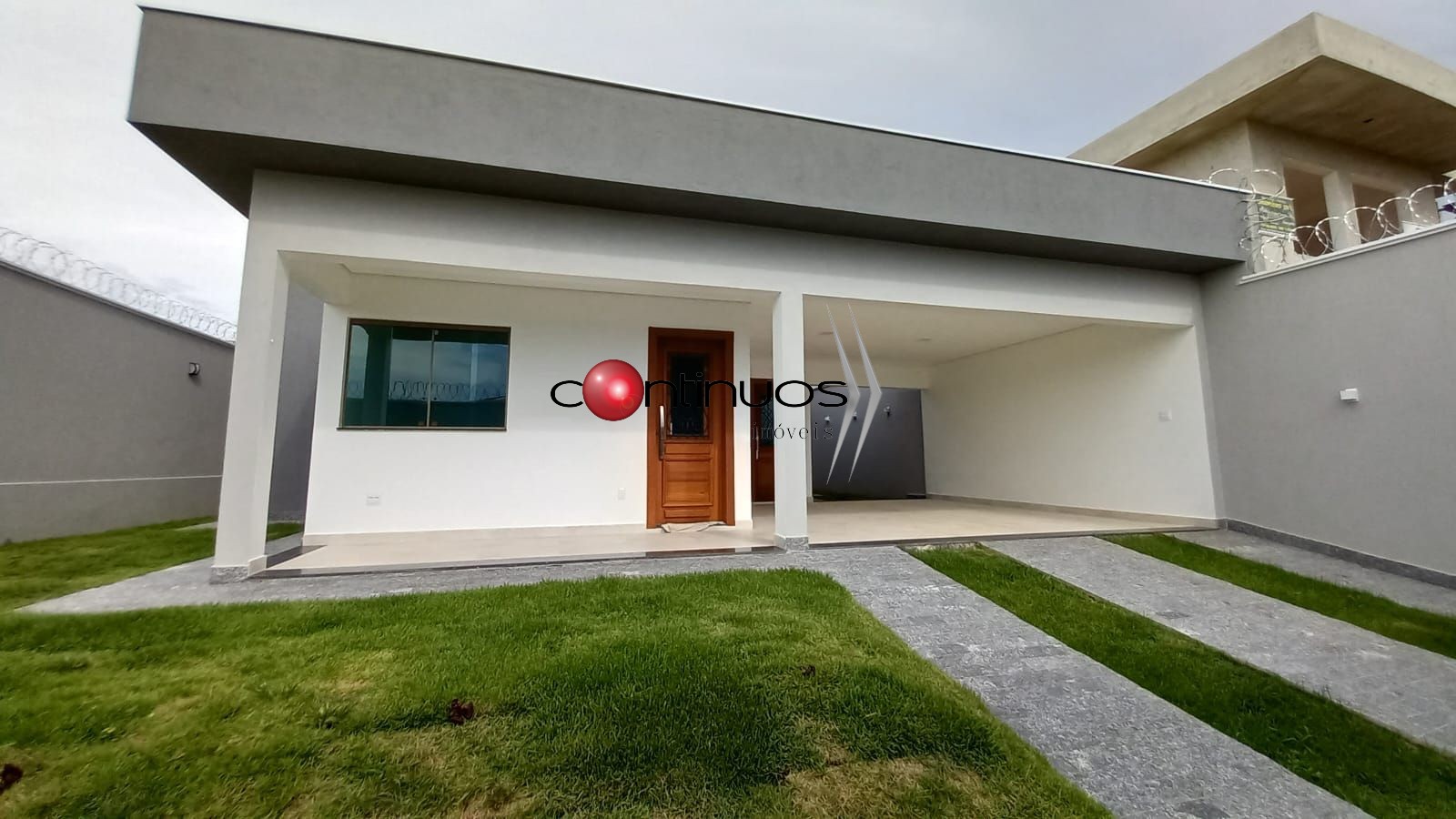 Casa, 3 quartos, 206 m² - Foto 2