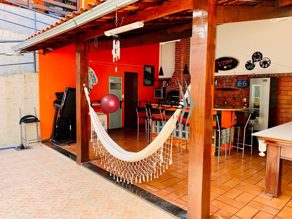 Casa, 4 quartos - Foto 1