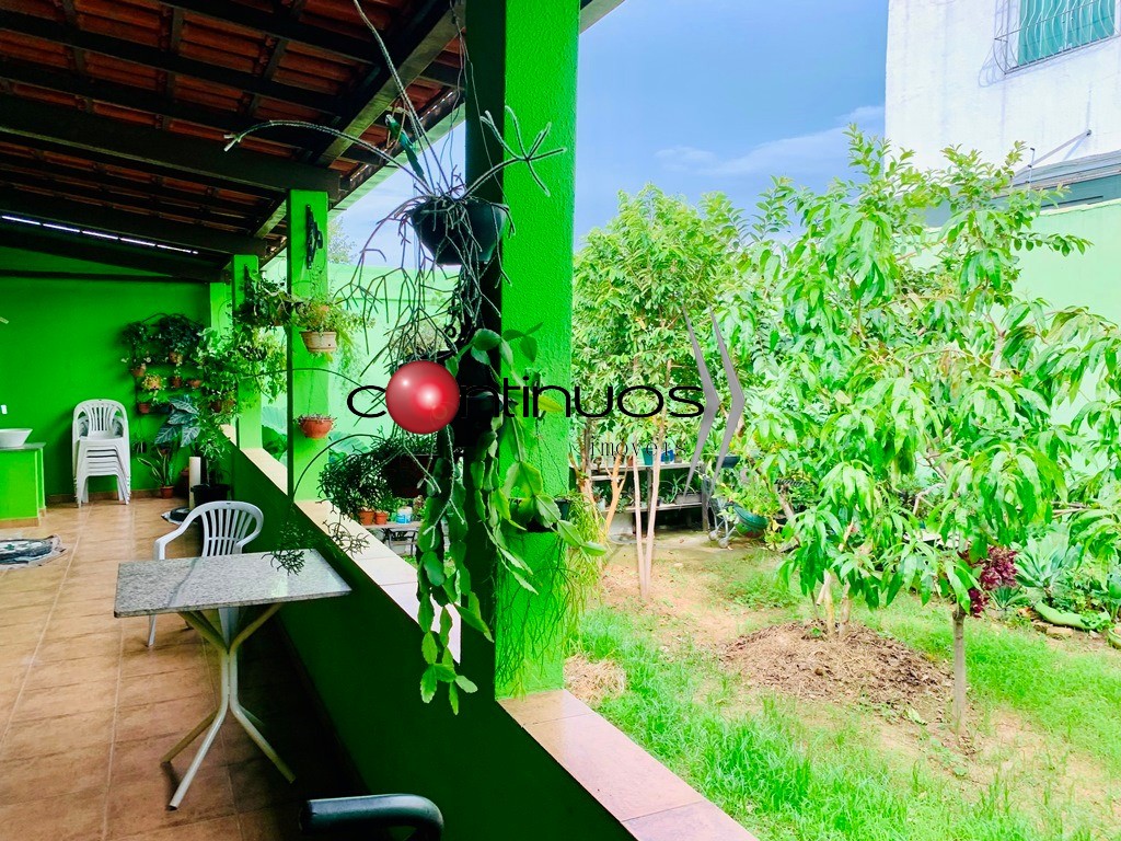 Casa, 3 quartos, 220 m² - Foto 32