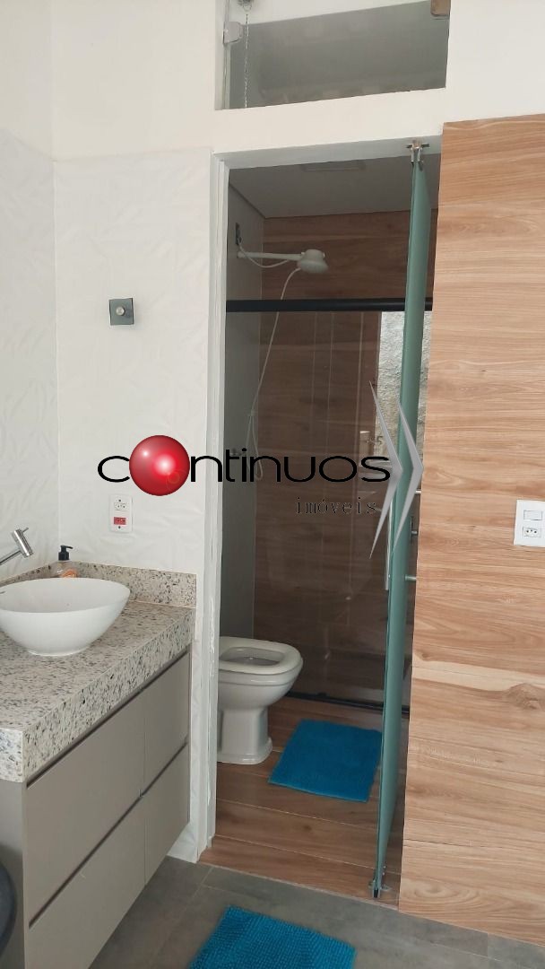 Casa à venda com 2 quartos, 240m² - Foto 8