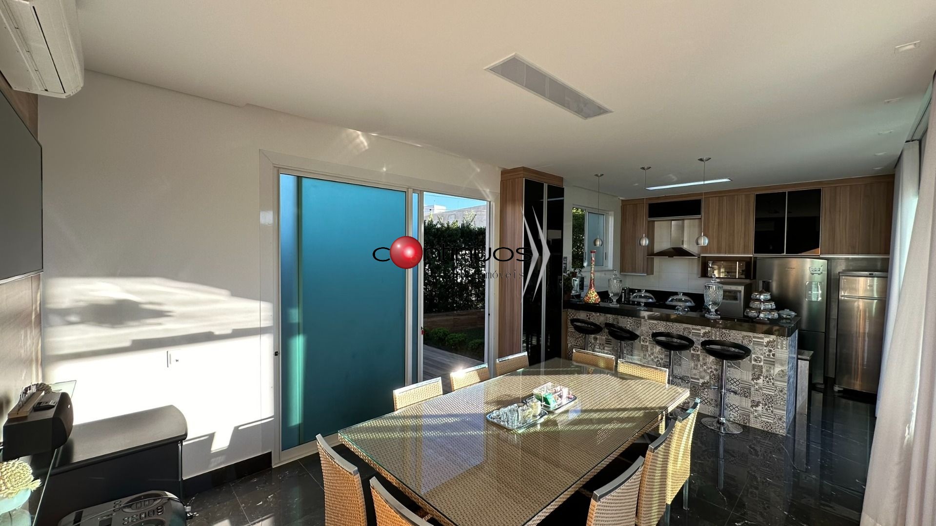 Casa de Condomínio à venda com 4 quartos, 375m² - Foto 30