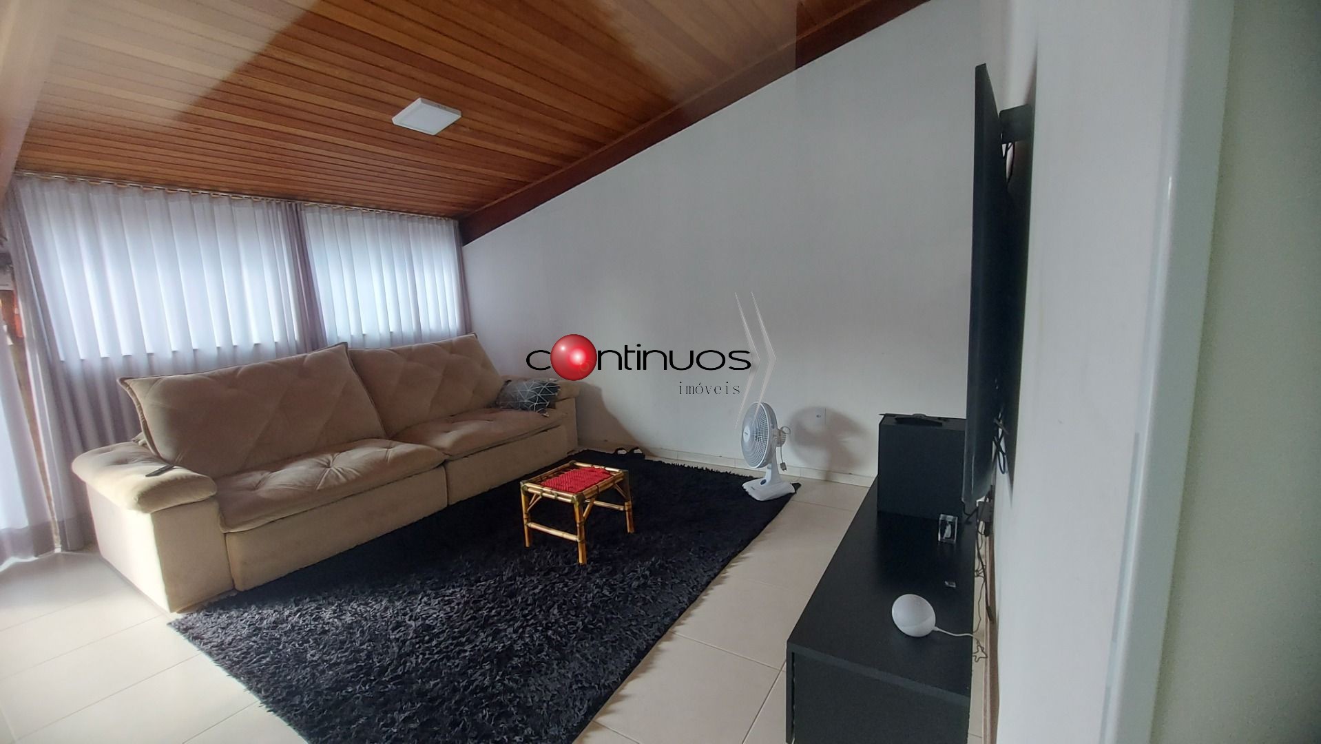 Casa, 3 quartos, 250 m² - Foto 2