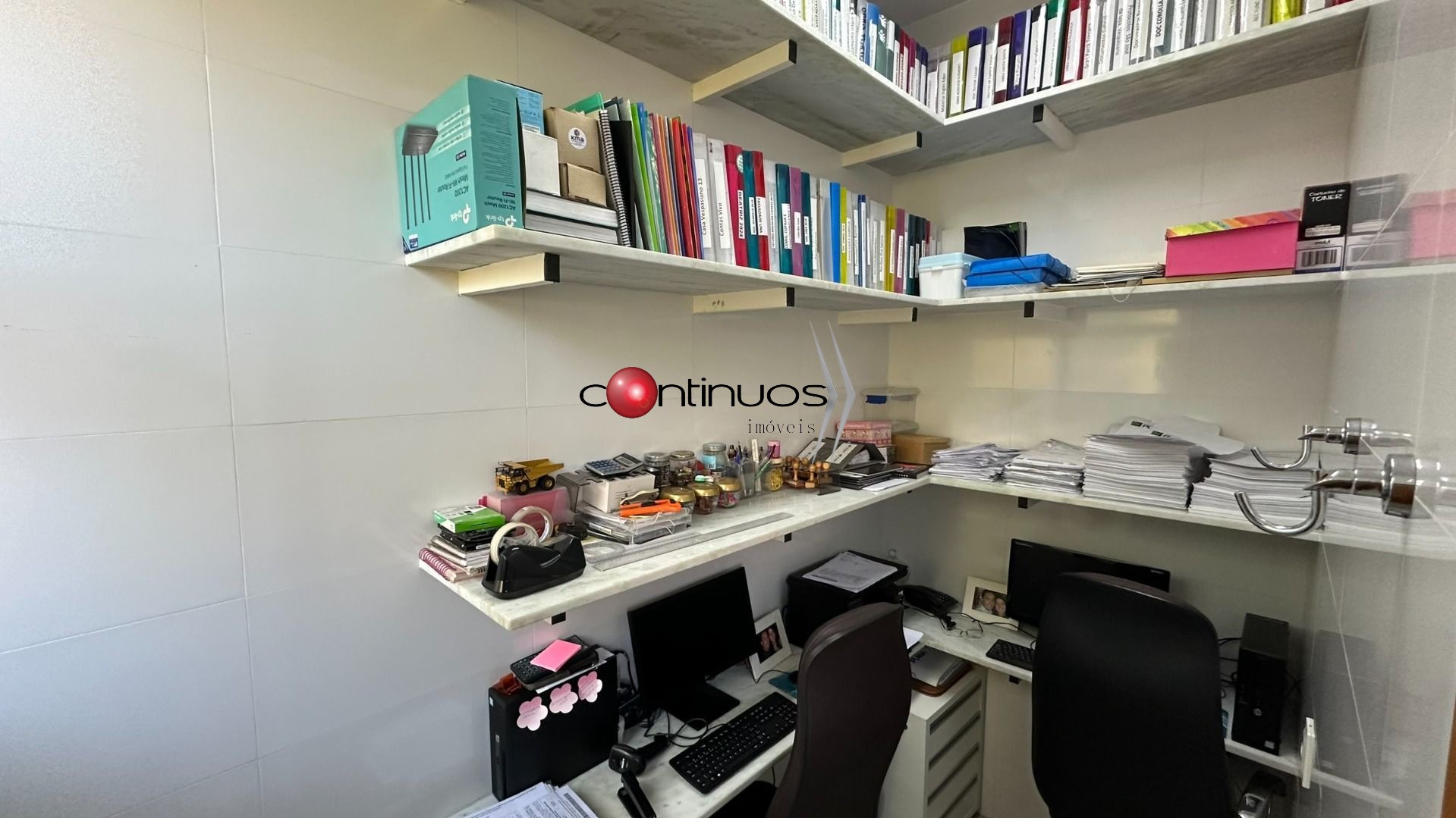 Casa de Condomínio à venda com 4 quartos, 375m² - Foto 33