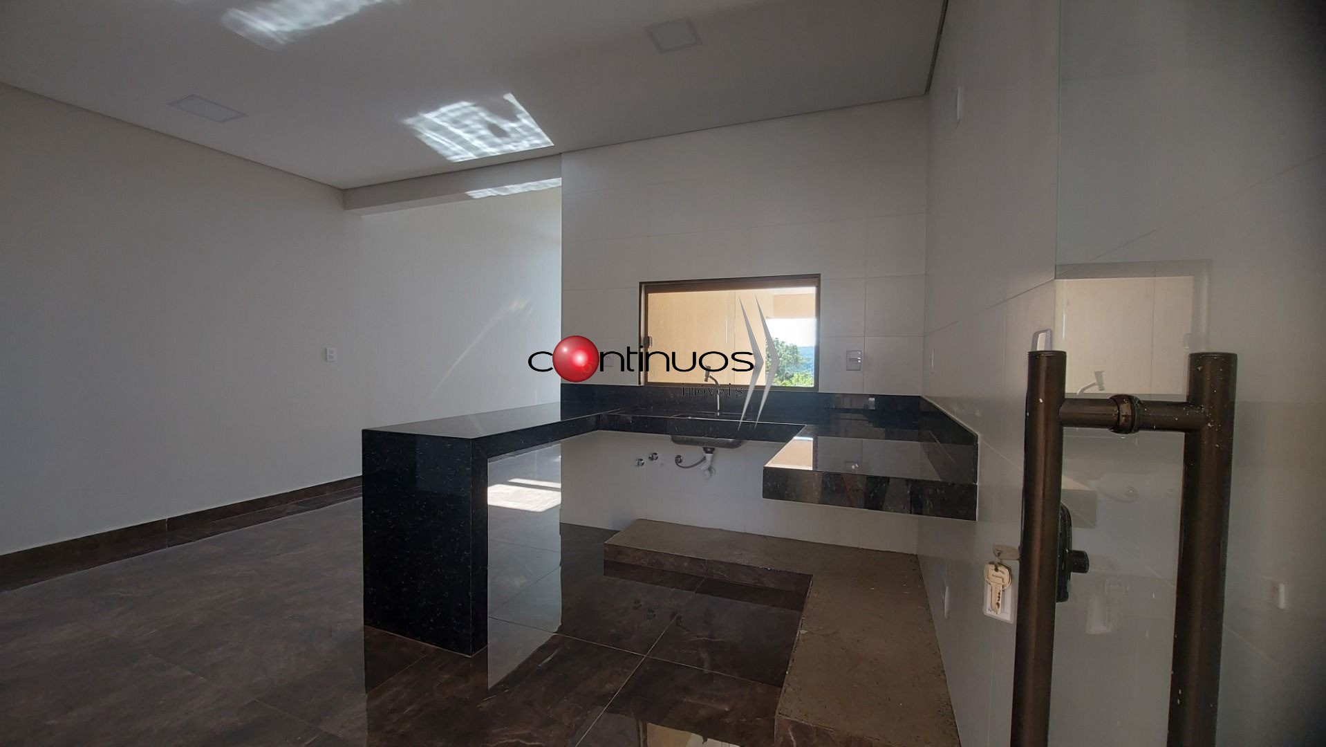 Casa, 3 quartos, 101 m² - Foto 2