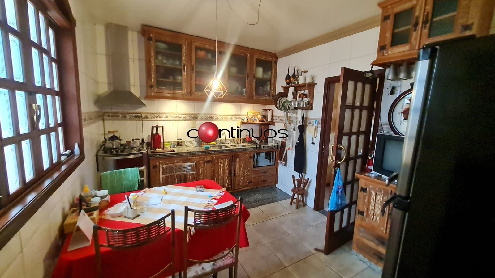 Casa à venda com 4 quartos, 250m² - Foto 15