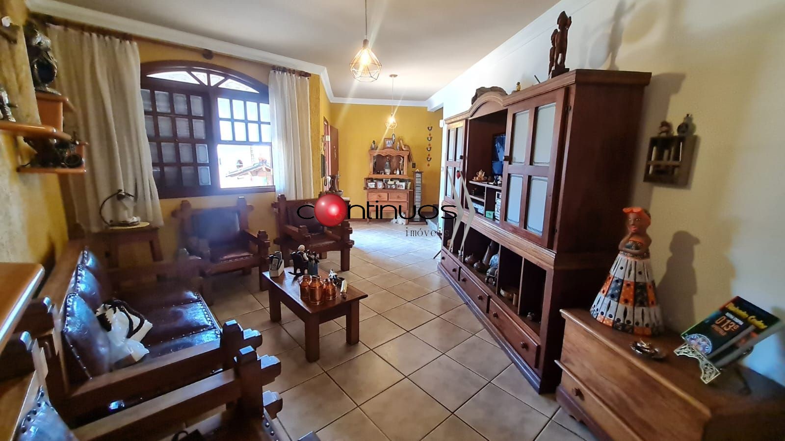 Casa à venda com 4 quartos, 250m² - Foto 22
