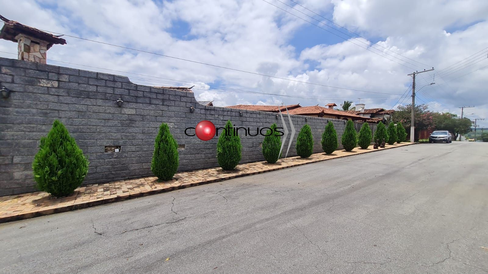 Casa à venda com 4 quartos, 250m² - Foto 3