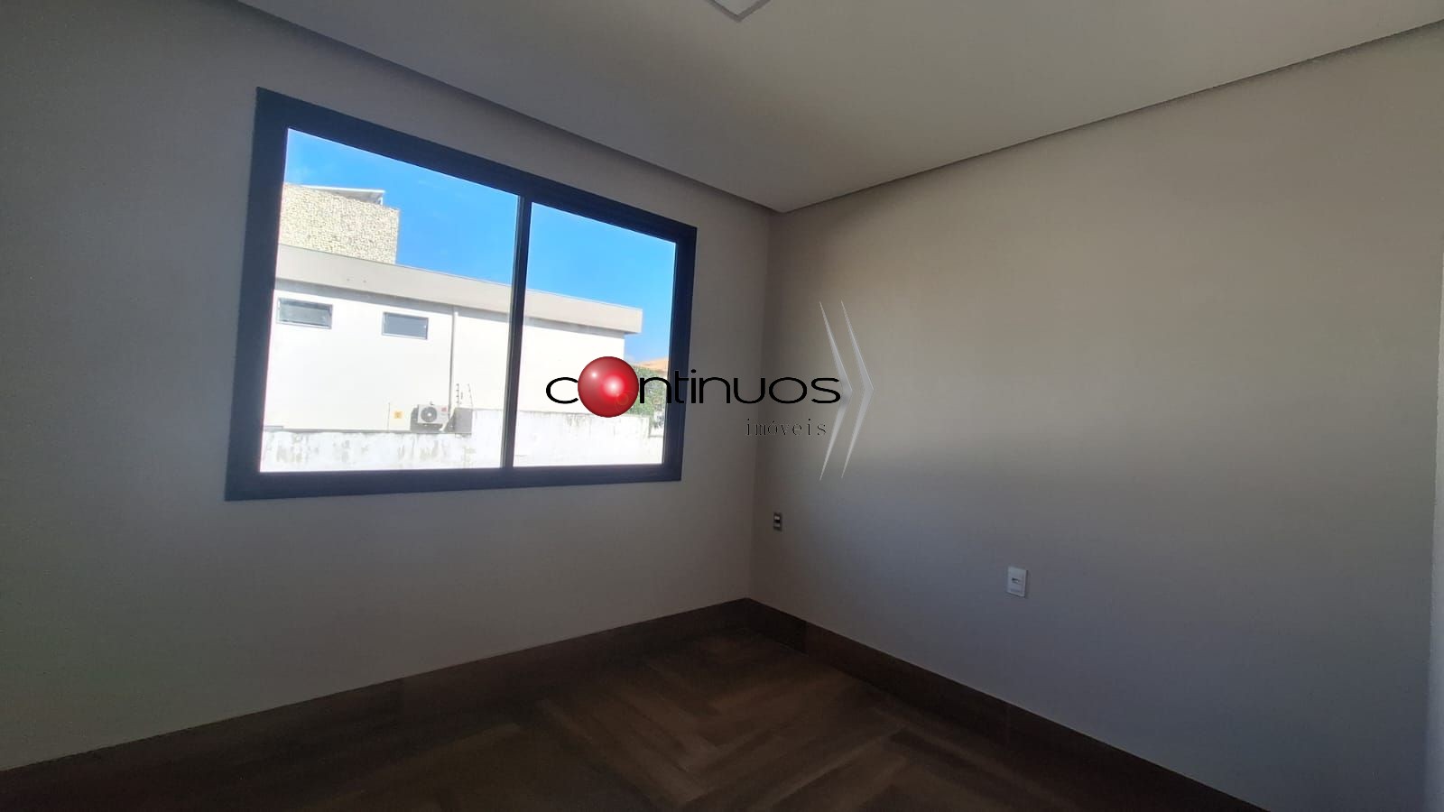 Casa de Condomínio à venda com 4 quartos, 310m² - Foto 15