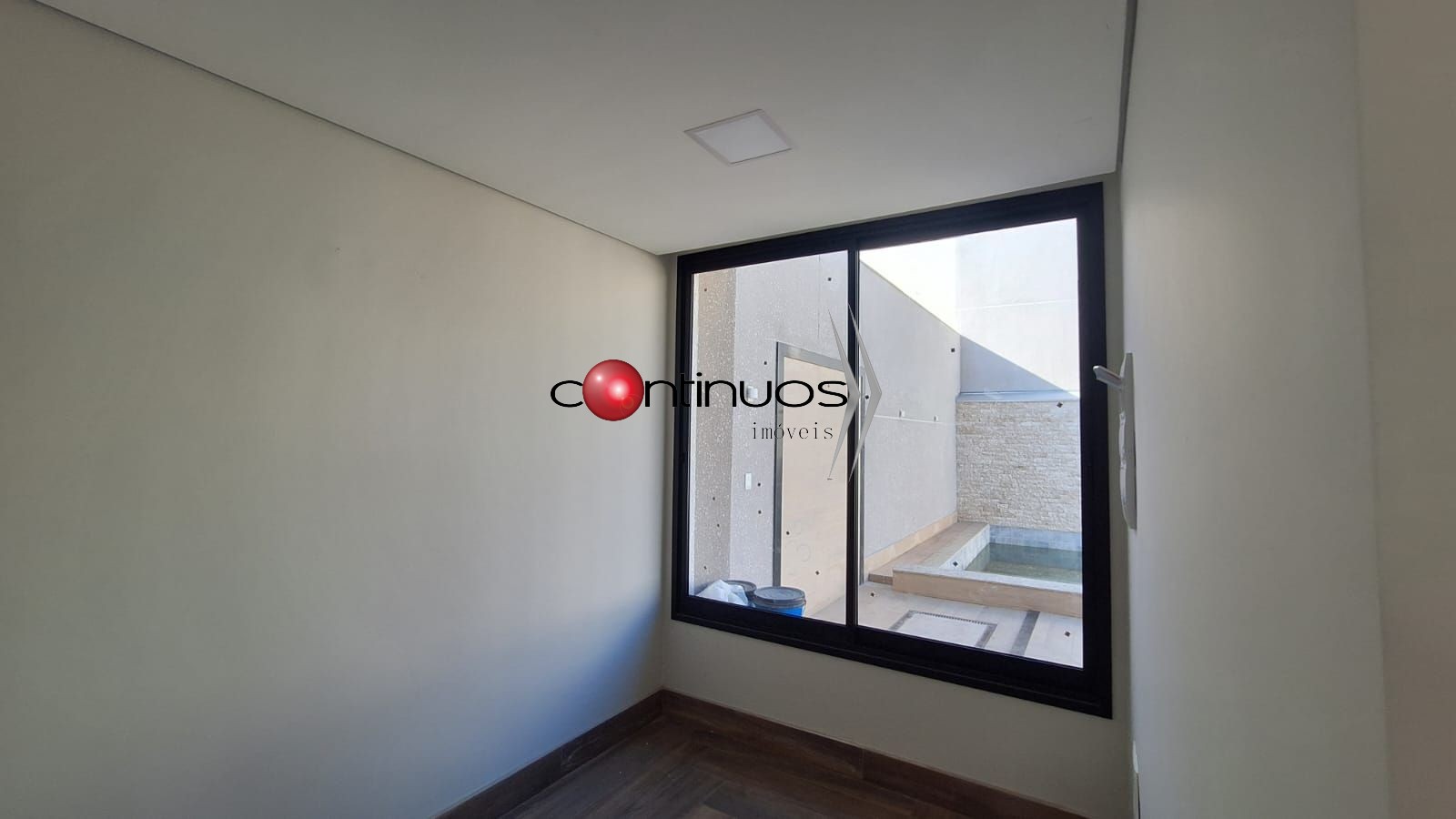 Casa de Condomínio à venda com 4 quartos, 310m² - Foto 9