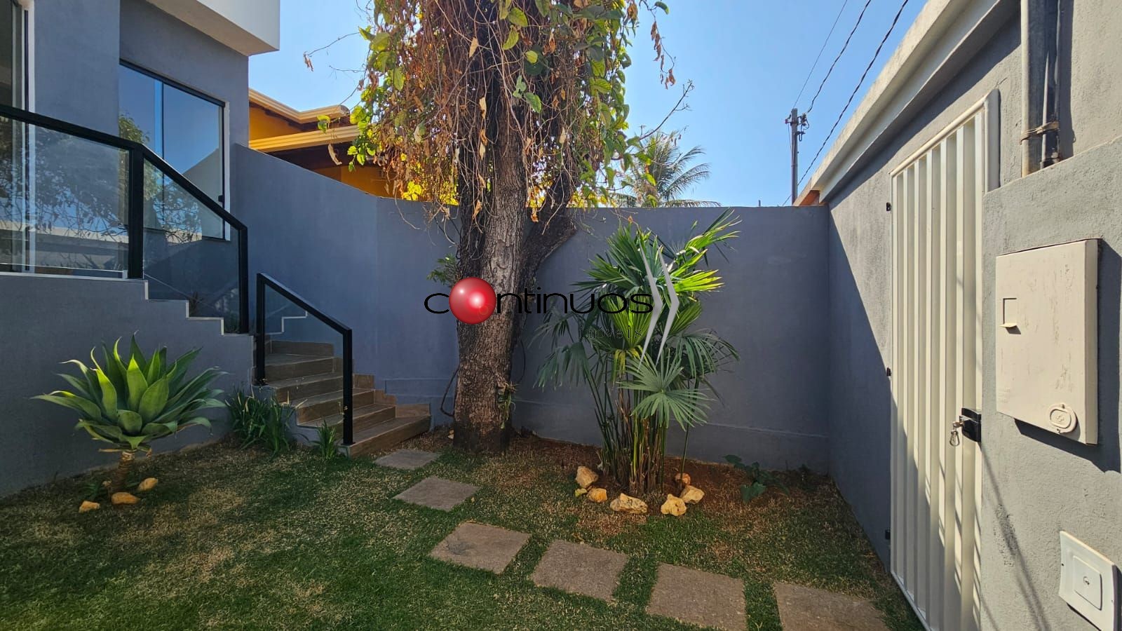 Casa, 3 quartos, 102 m² - Foto 1