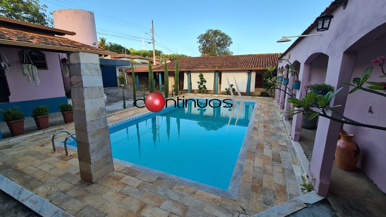 Casa, 5 quartos, 316 m² - Foto 2