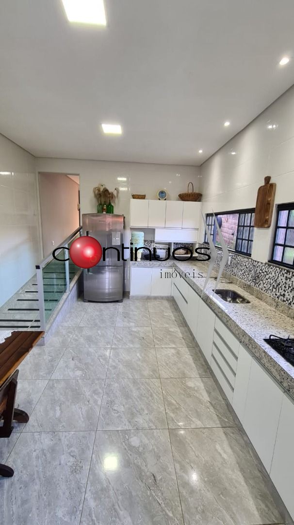 Casa, 5 quartos, 316 m² - Foto 14