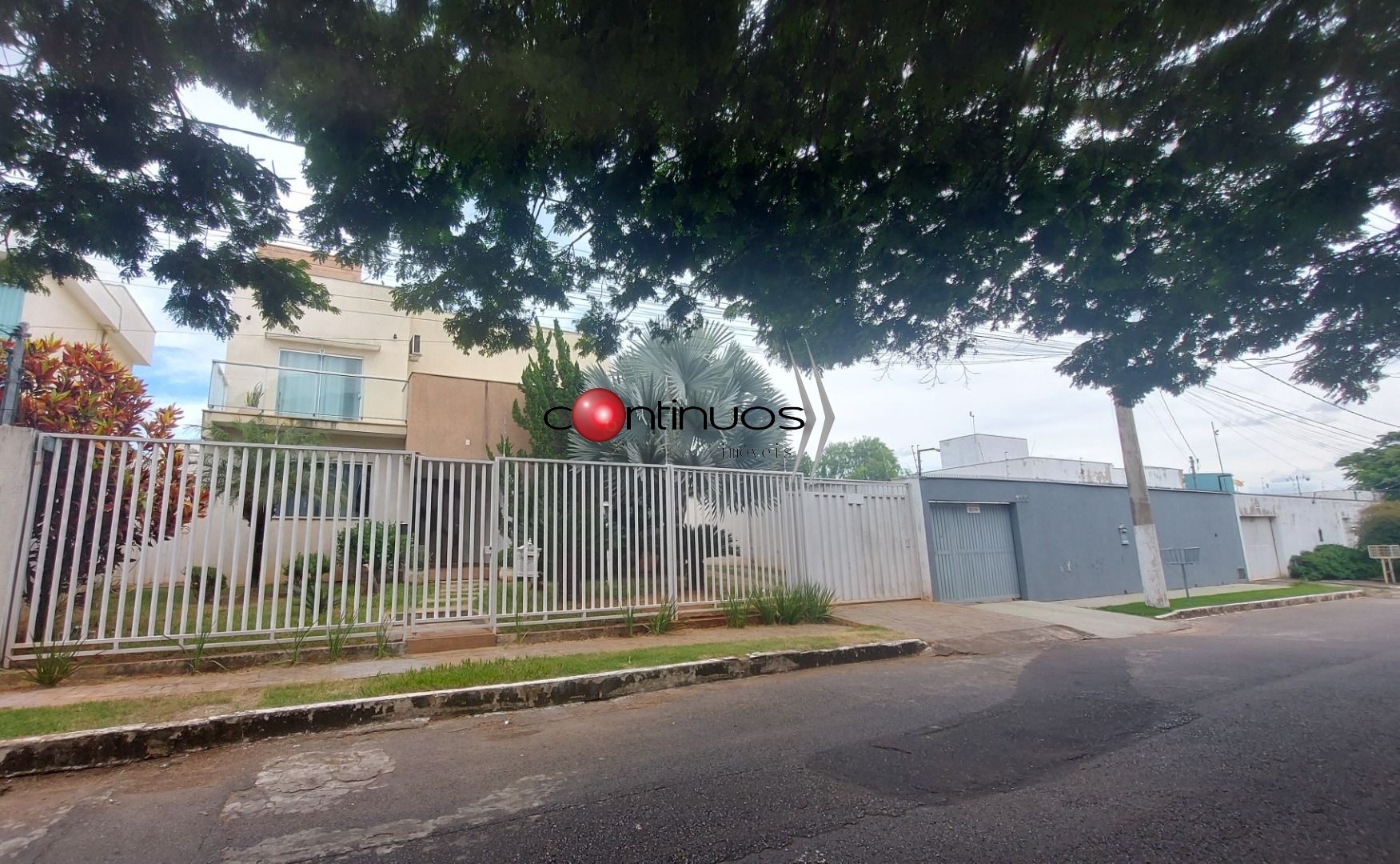 Casa, 4 quartos, 326 m² - Foto 3