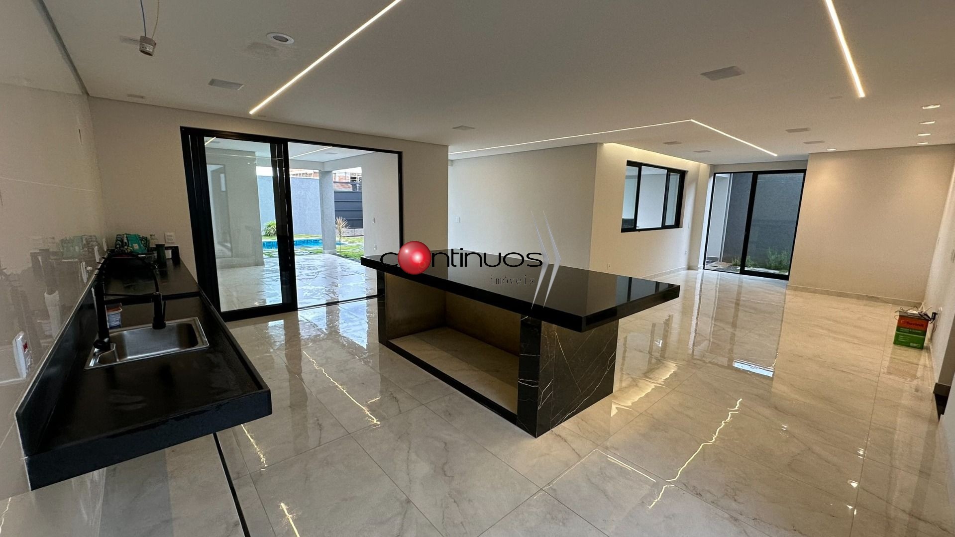 Casa, 4 quartos, 273 m² - Foto 13