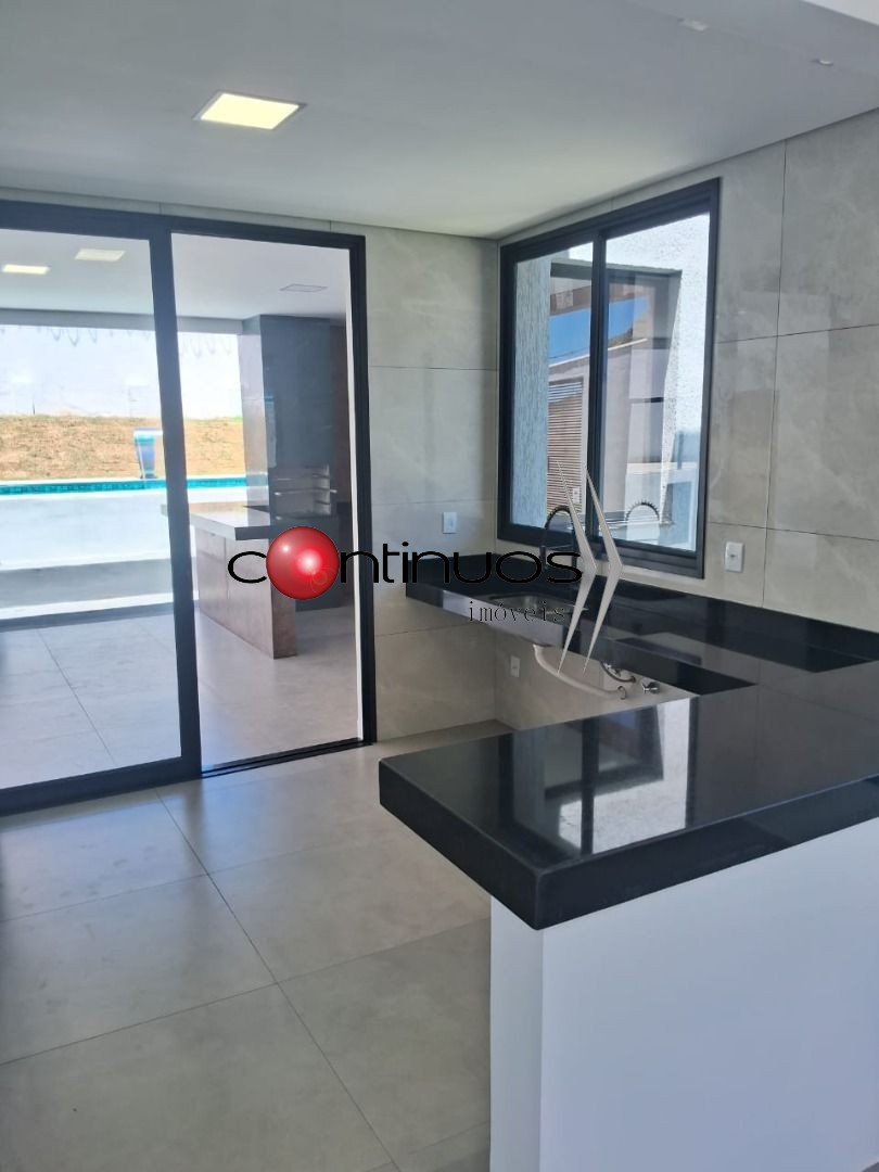 Casa, 4 quartos, 238 m² - Foto 8