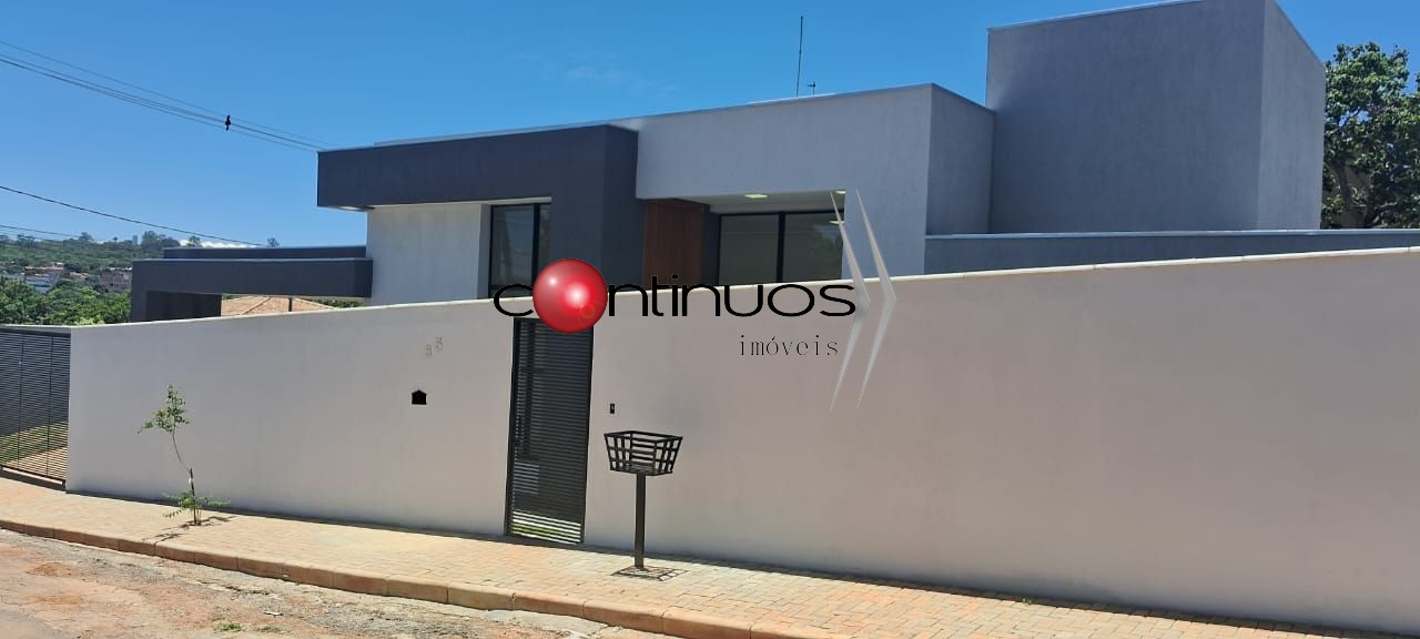 Casa, 4 quartos, 238 m² - Foto 3