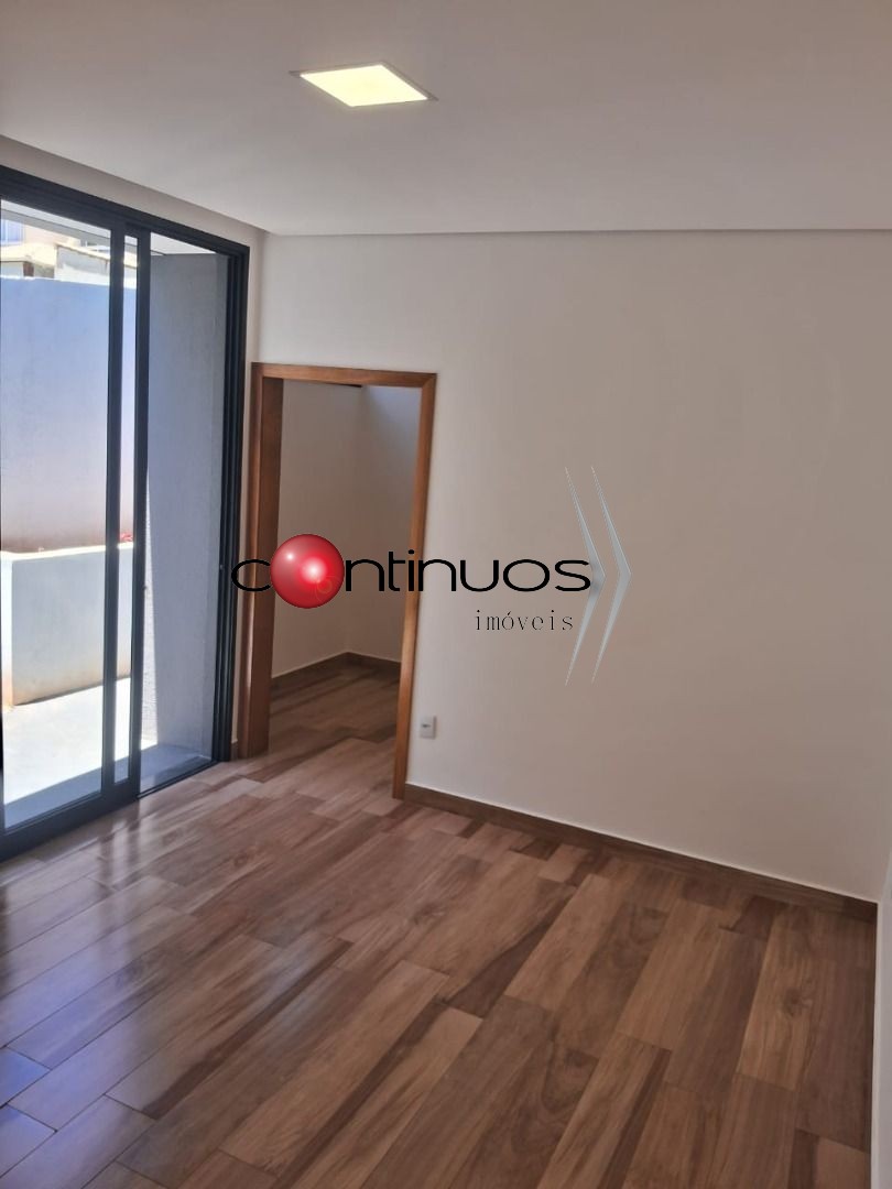 Casa, 4 quartos, 238 m² - Foto 9
