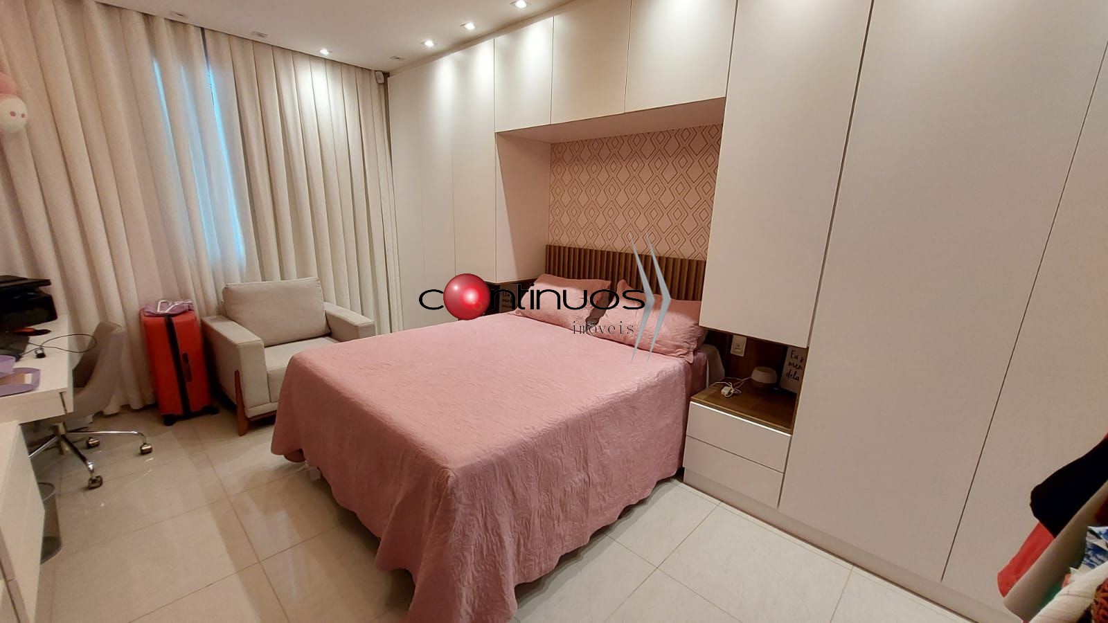 Casa, 4 quartos, 350 m² - Foto 28