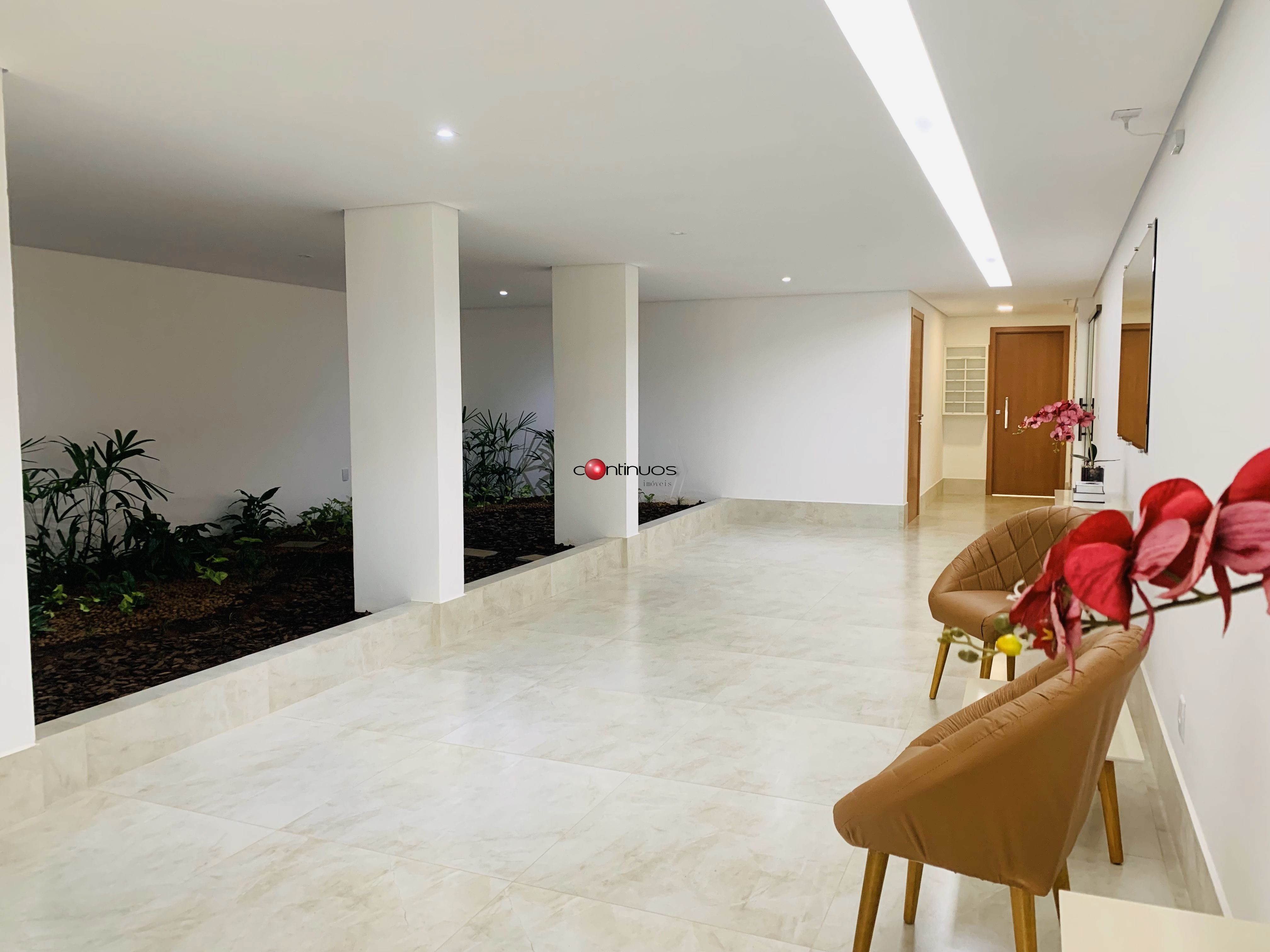 Cobertura, 3 quartos, 239 m² - Foto 4