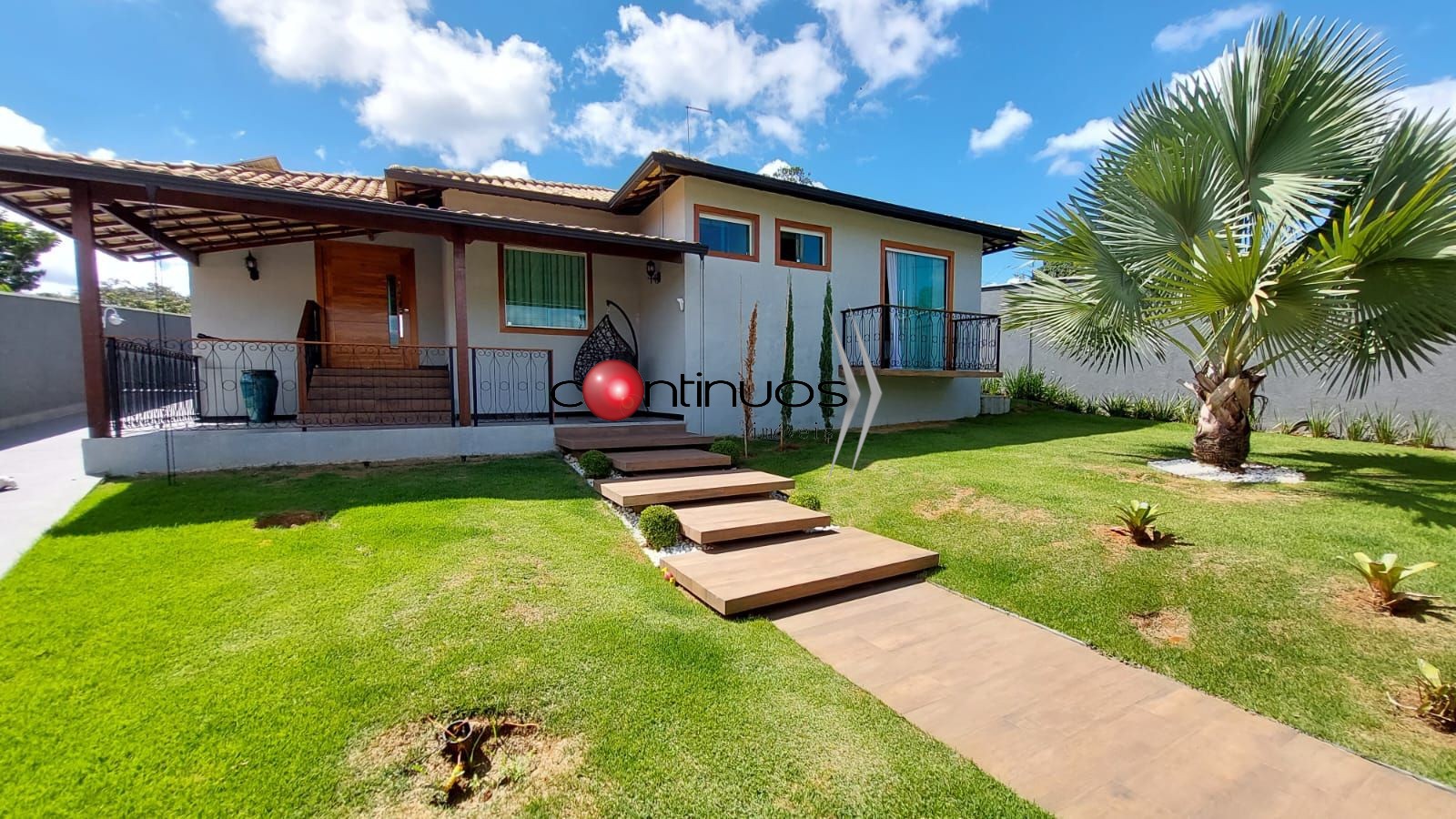 Casa, 4 quartos, 350 m² - Foto 1