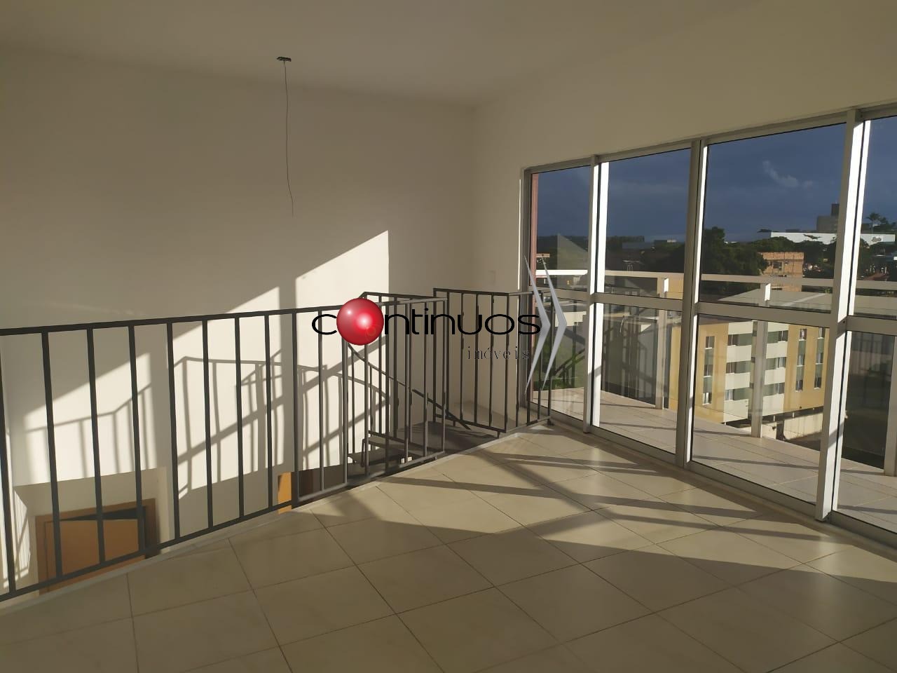 Cobertura, 3 quartos, 185 m² - Foto 1