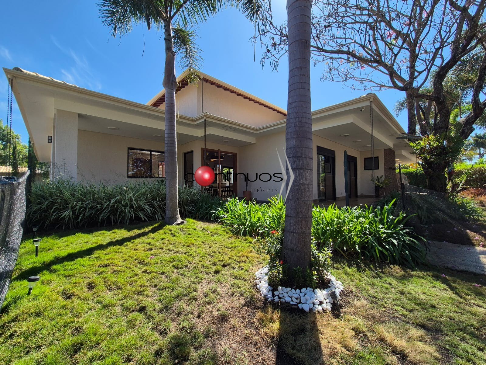 Casa de Condomínio, 4 quartos - Foto 1