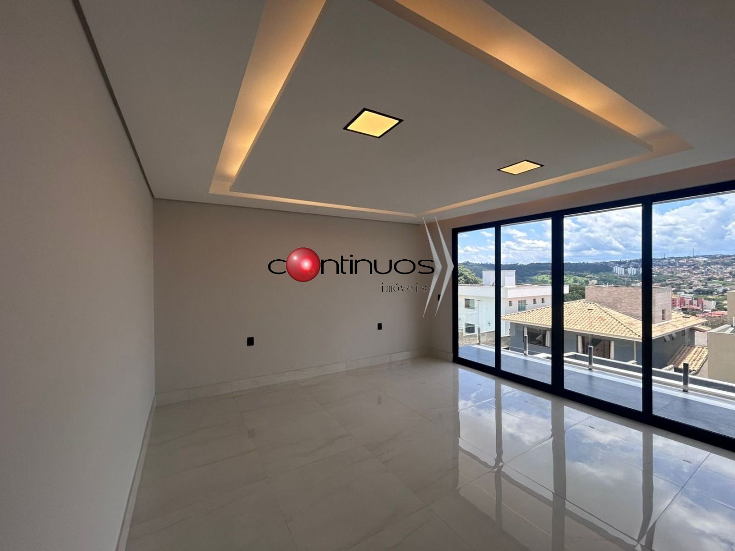 Casa de Condomínio à venda com 3 quartos, 295m² - Foto 10
