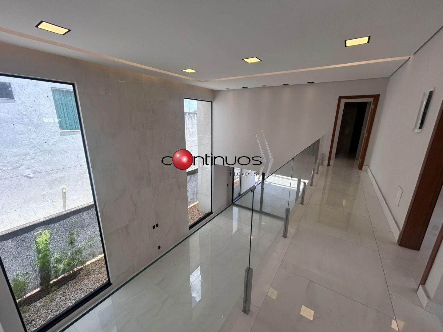 Casa de Condomínio à venda com 3 quartos, 295m² - Foto 9
