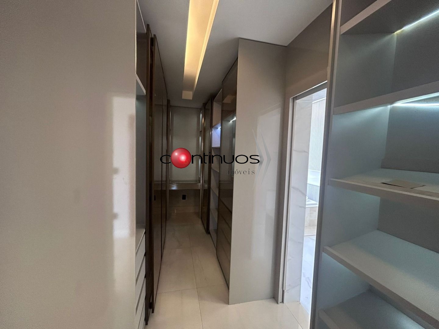 Casa de Condomínio à venda com 3 quartos, 295m² - Foto 14