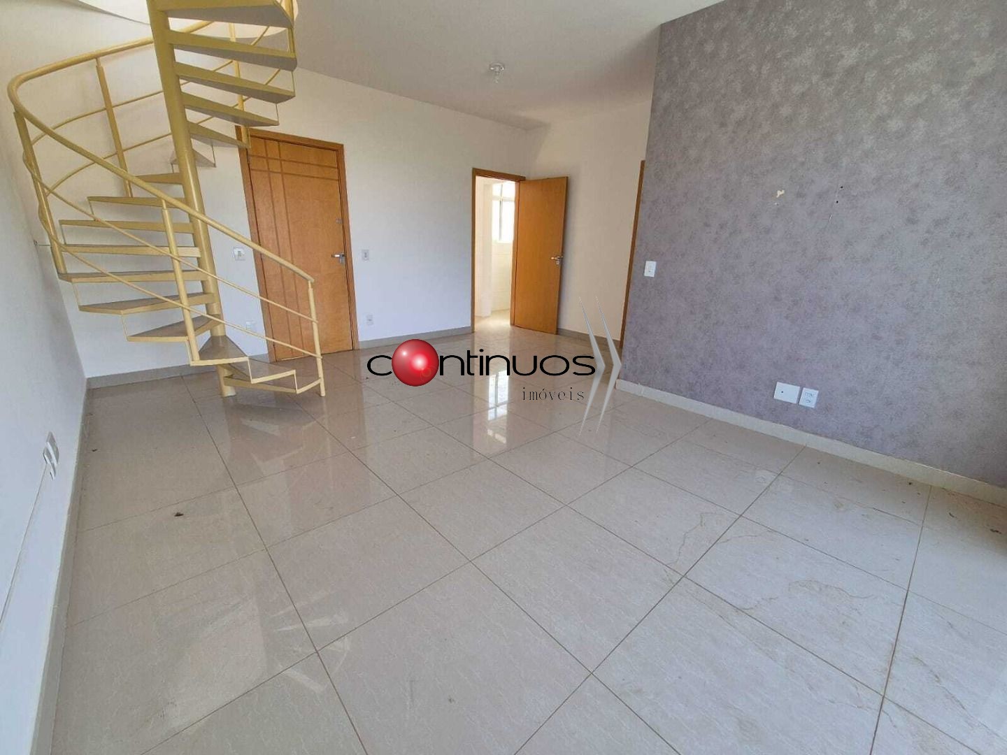 Cobertura, 3 quartos, 170 m² - Foto 2
