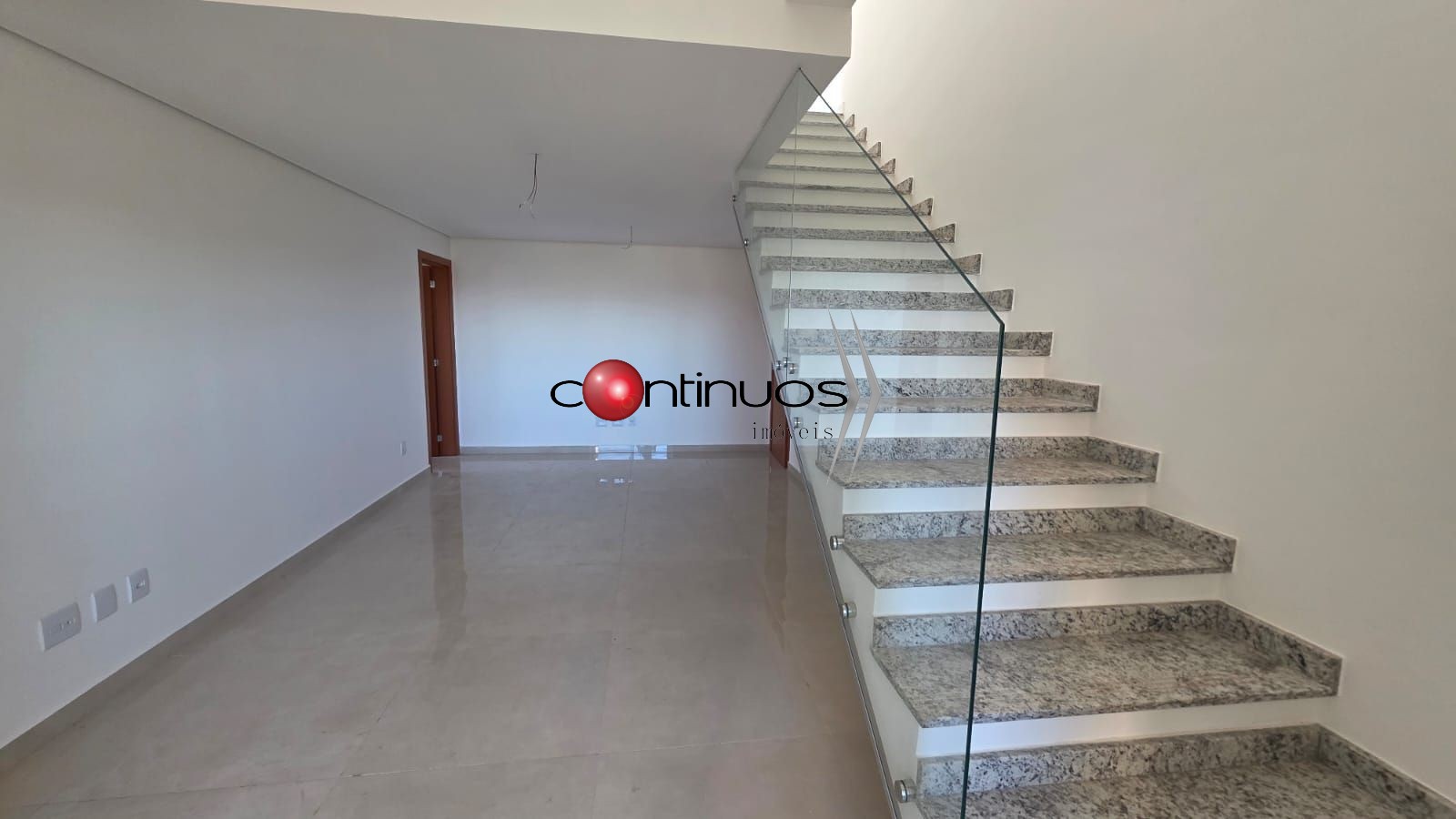 Cobertura, 3 quartos, 236 m² - Foto 5