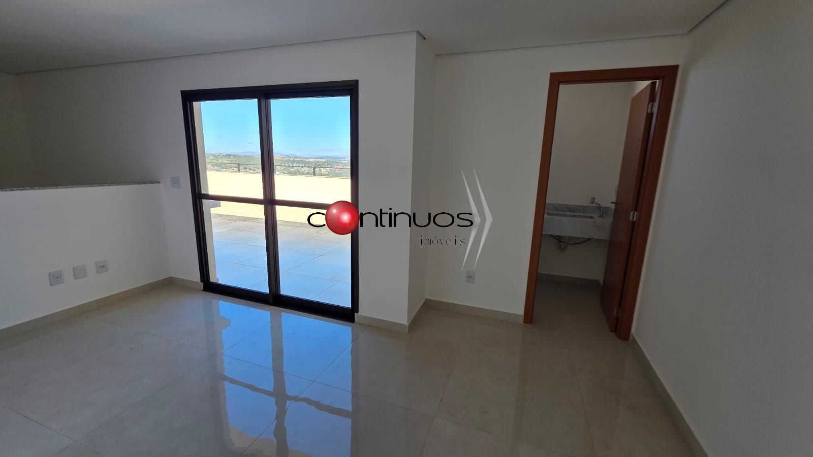 Cobertura, 3 quartos, 236 m² - Foto 4