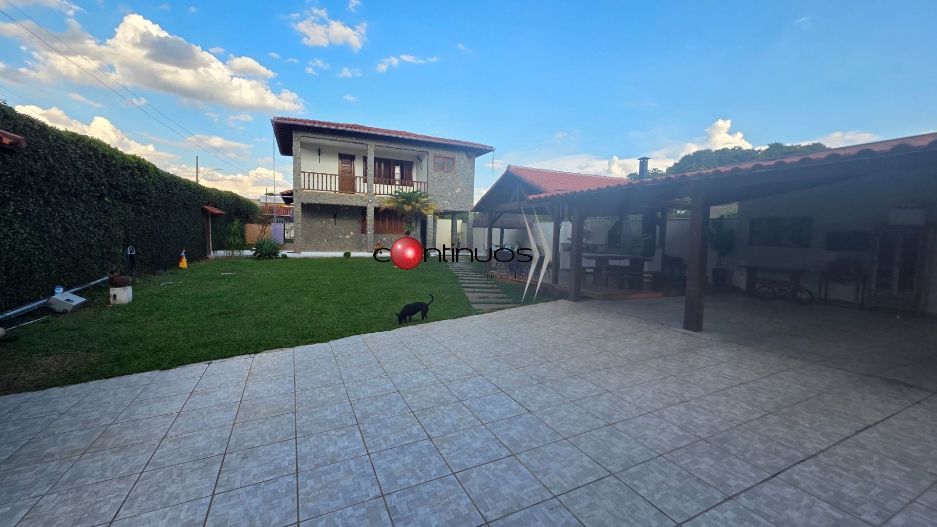 Casa, 3 quartos, 351 m² - Foto 2