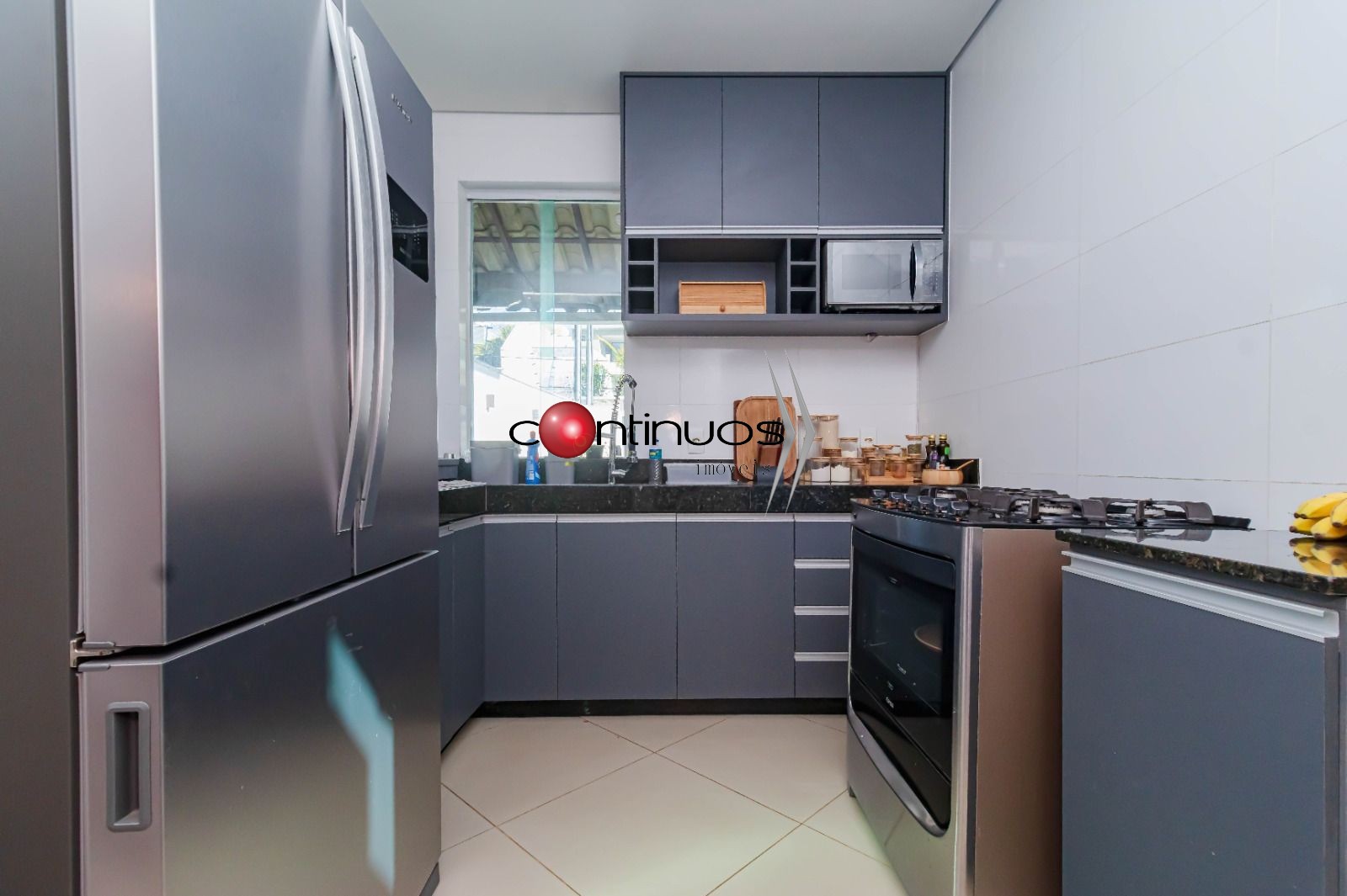 Casa, 4 quartos, 142 m² - Foto 1