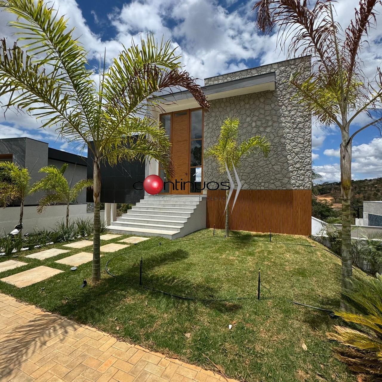 Casa de Condomínio, 4 quartos - Foto 1