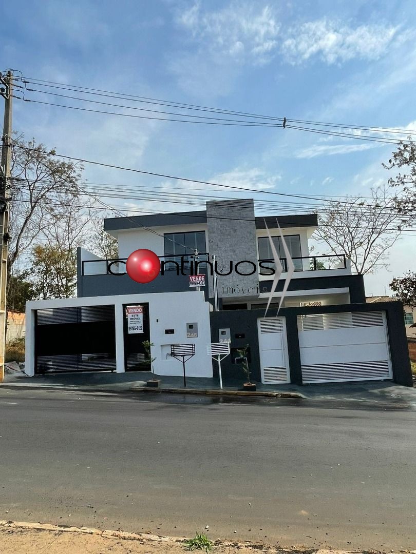 Casa, 3 quartos, 155 m² - Foto 1