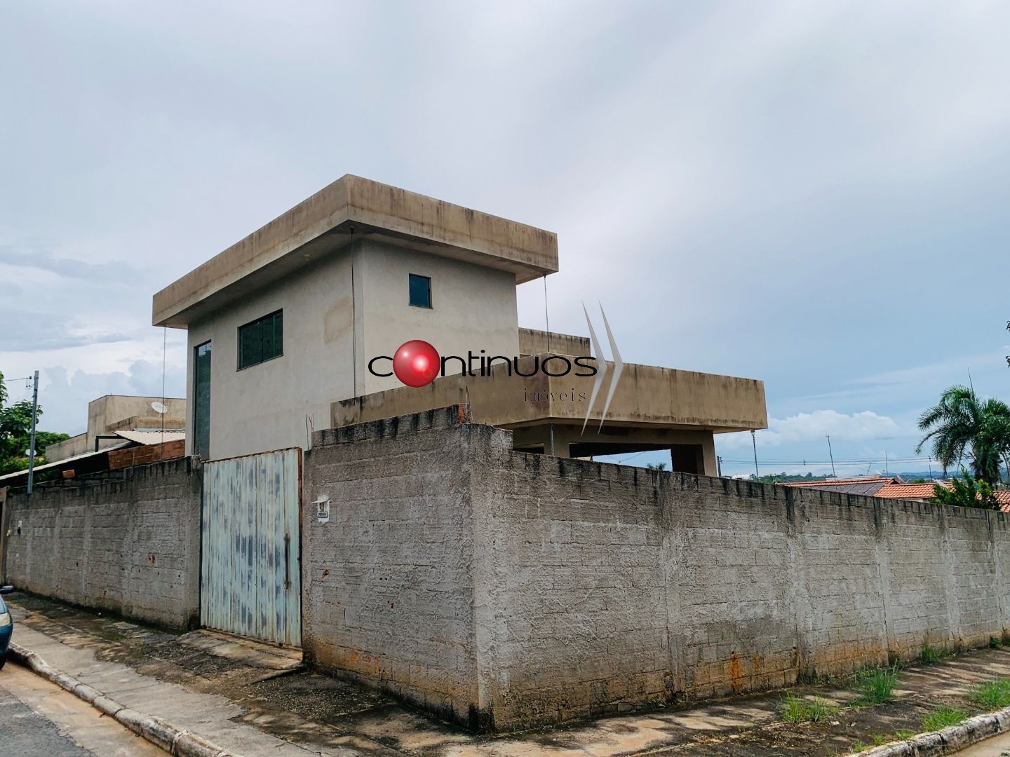 Casa, 3 quartos, 212 m² - Foto 1